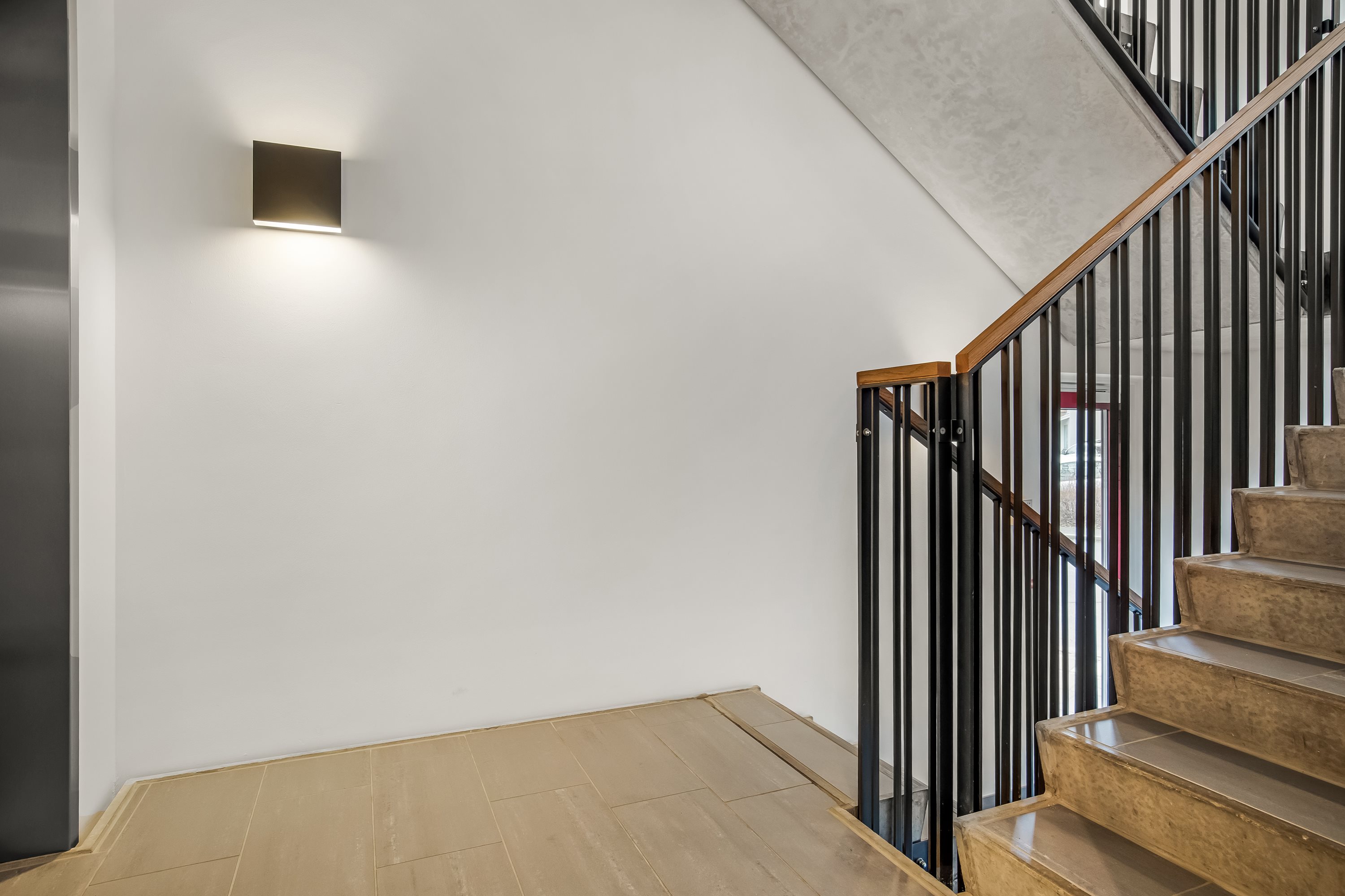 Fremhævet opgang billede i fuldskærmstilstand. Billede af Sct Jørgens Gade 24, st.., 7500 Holstebro