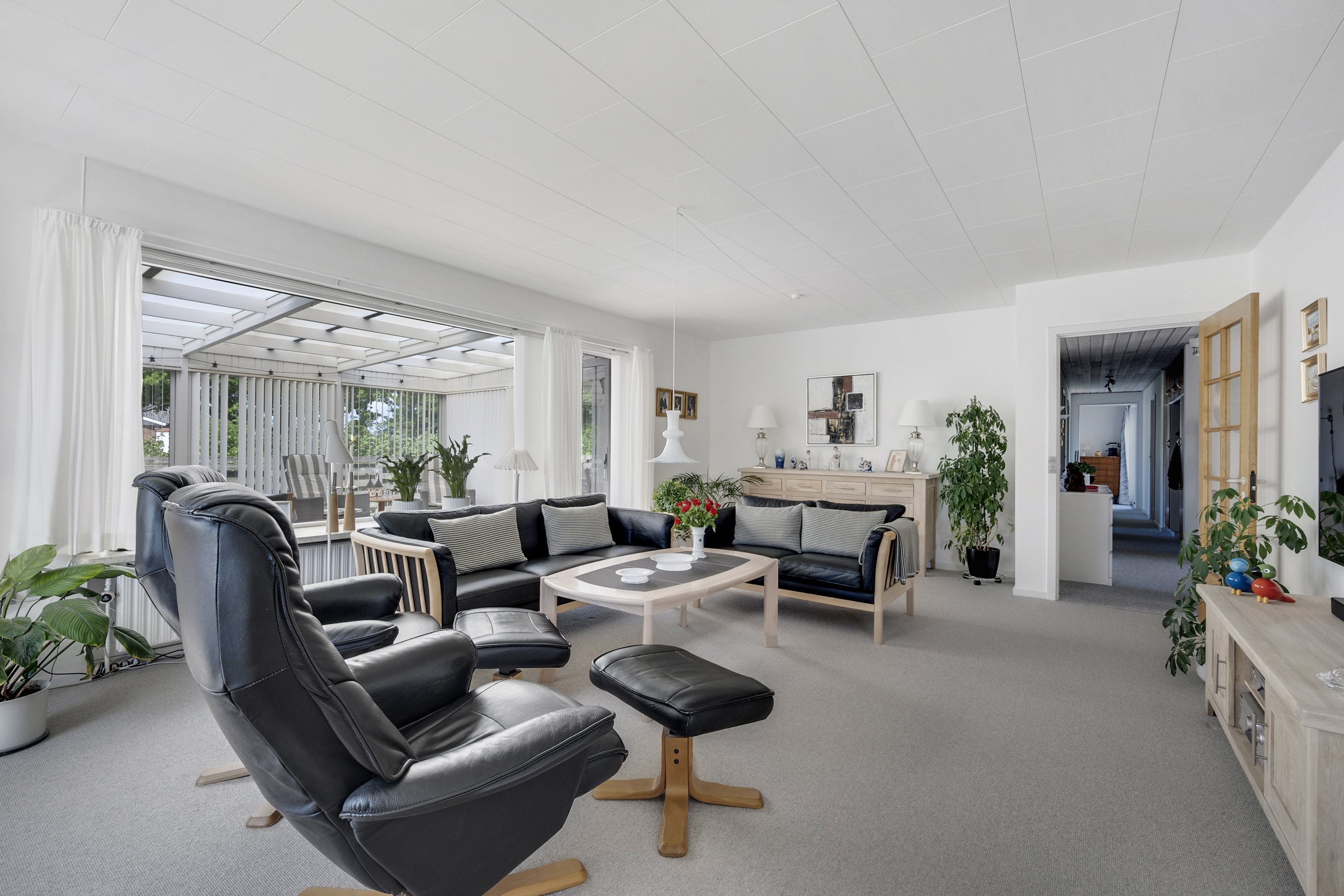 Fremhævet stue billede i fuldskærmstilstand. Billede af Ilbrovej 379, Ilbro, 9800 Hjørring