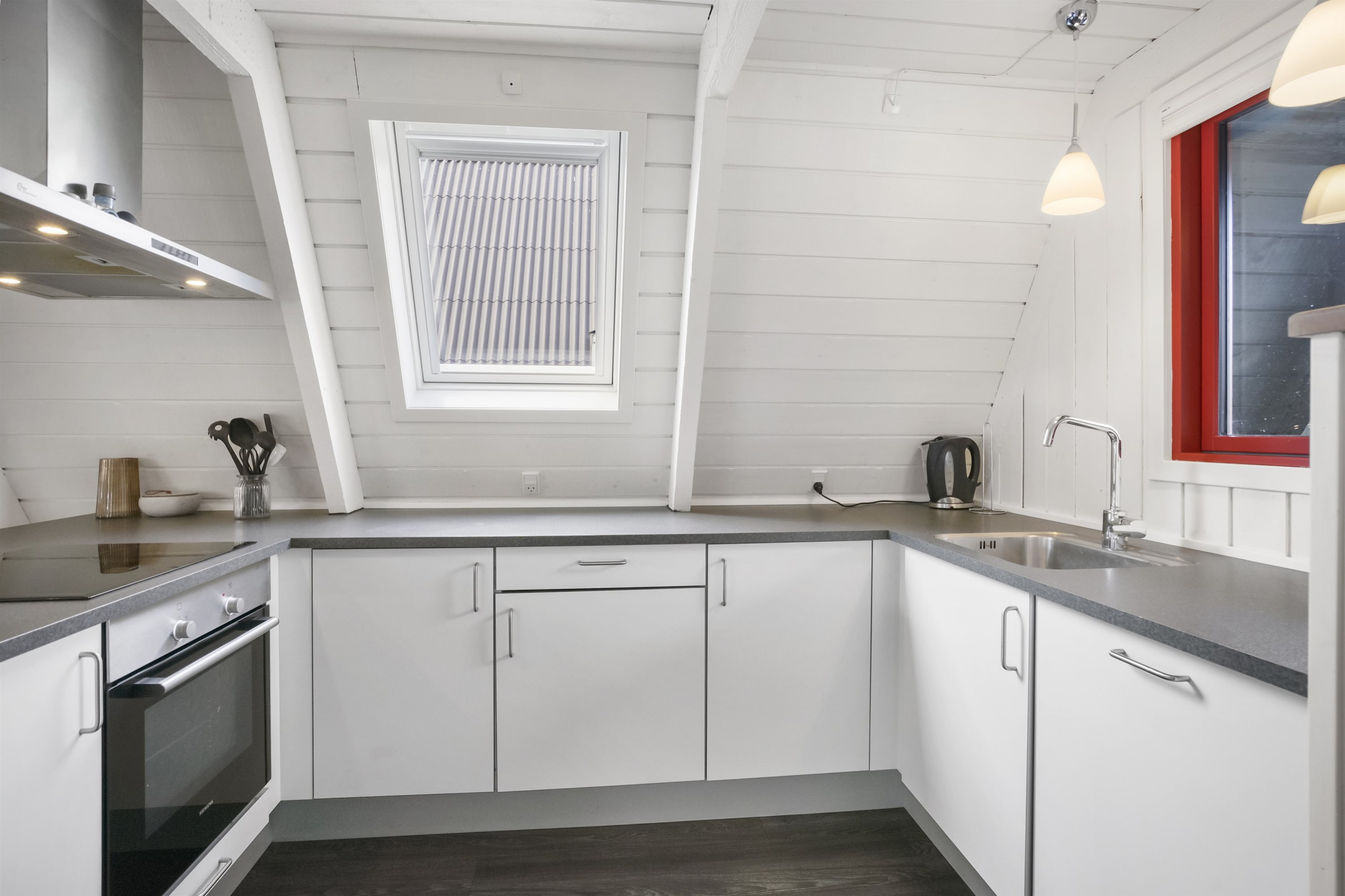 Fremhævet køkken billede i fuldskærmstilstand. Billede af Golfsvinget 196, Gatten, 9640 Farsø