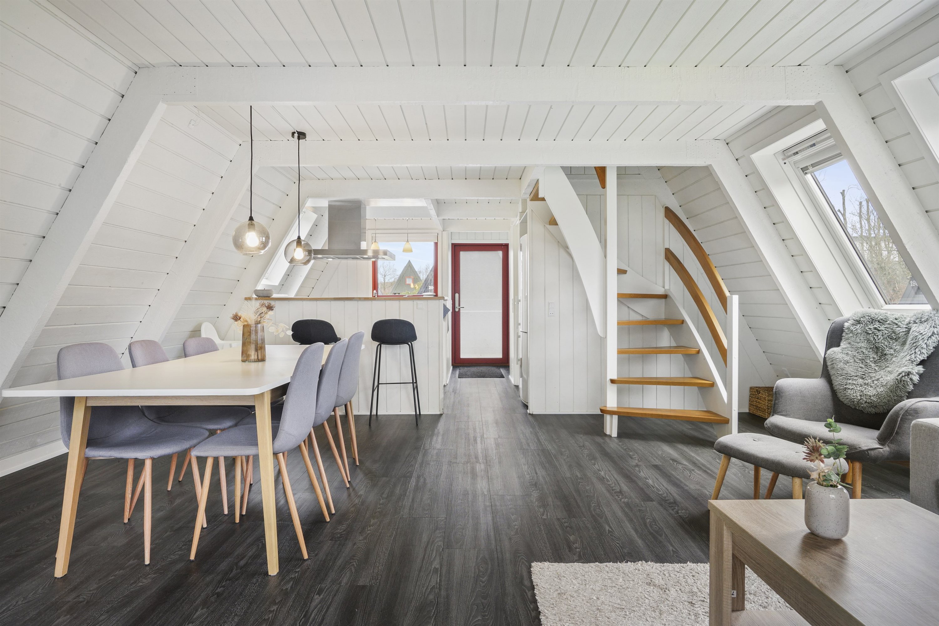 Fremhævet stue billede i fuldskærmstilstand. Billede af Golfsvinget 197, Gatten, 9640 Farsø