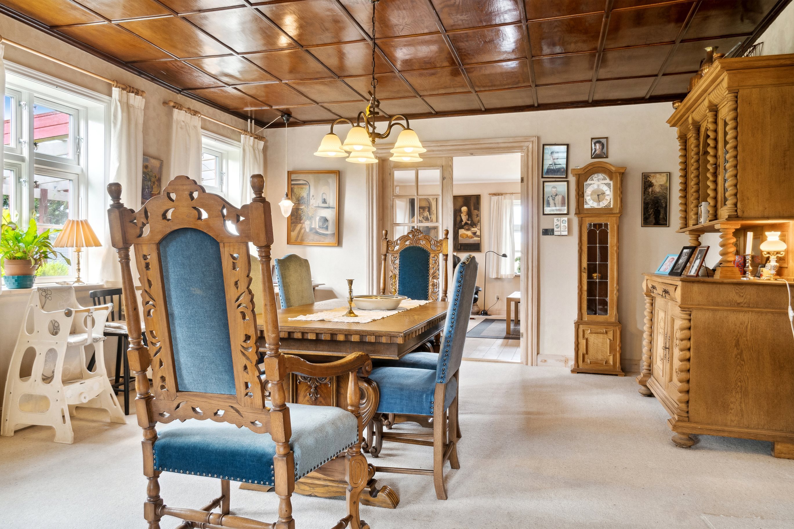 Fremhævet stue billede i fuldskærmstilstand. Billede af Kildebakken 29, Everdrup, 4733 Tappernøje