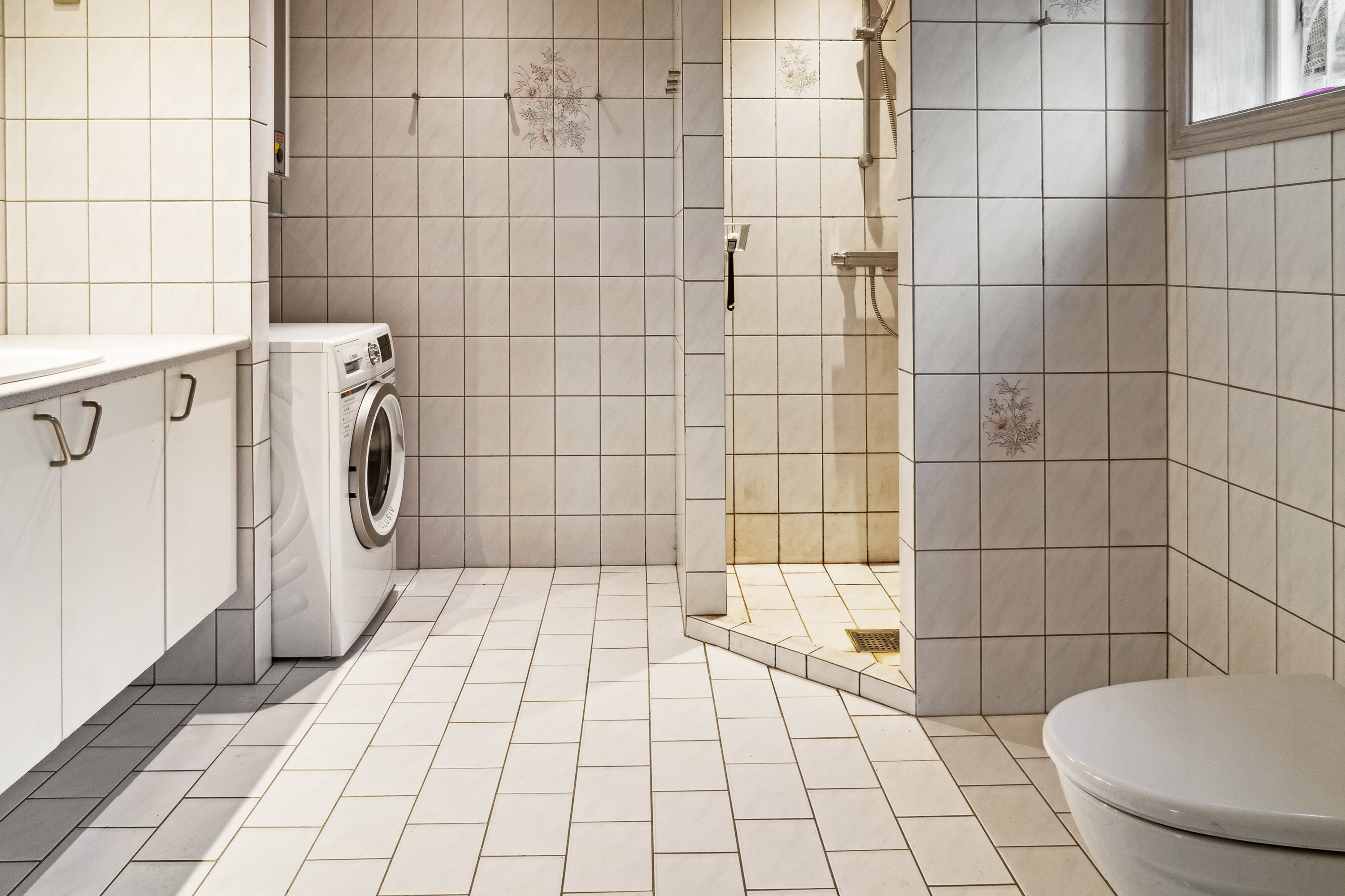 Fremhævet badeværelse billede i fuldskærmstilstand. Billede af Mønvej 91, 4720 Præstø