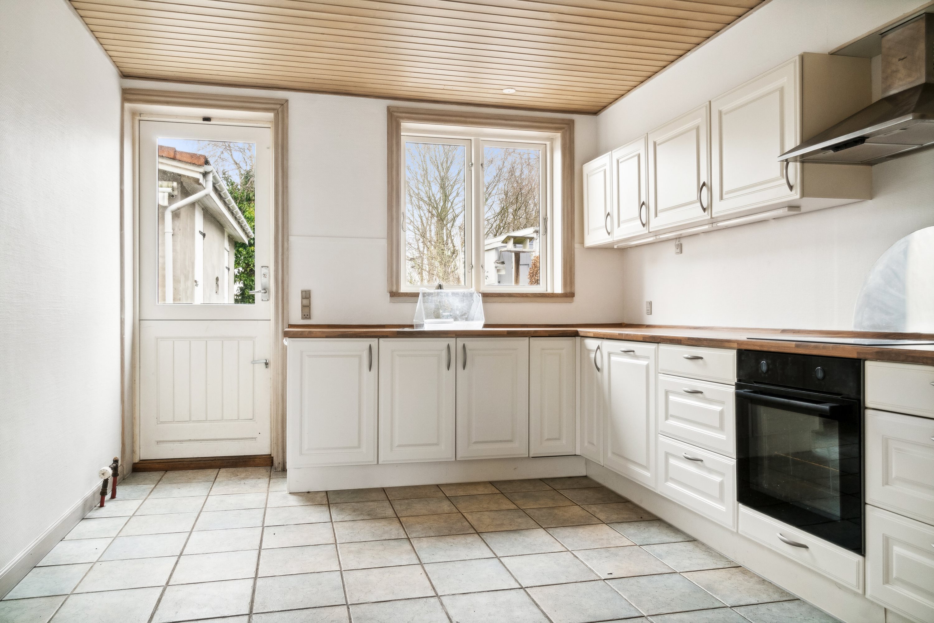 Miniaturebillede 1: køkken. Billede af Mønvej 91, 4720 Præstø