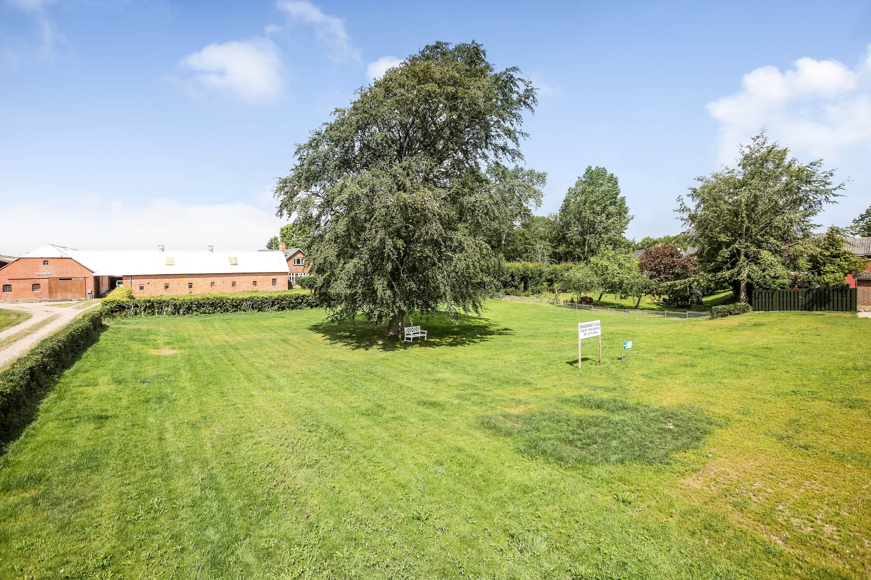 Fremhævet grund billede i fuldskærmstilstand. Billede af Honumvej 37, Honum, 8763 Rask Mølle