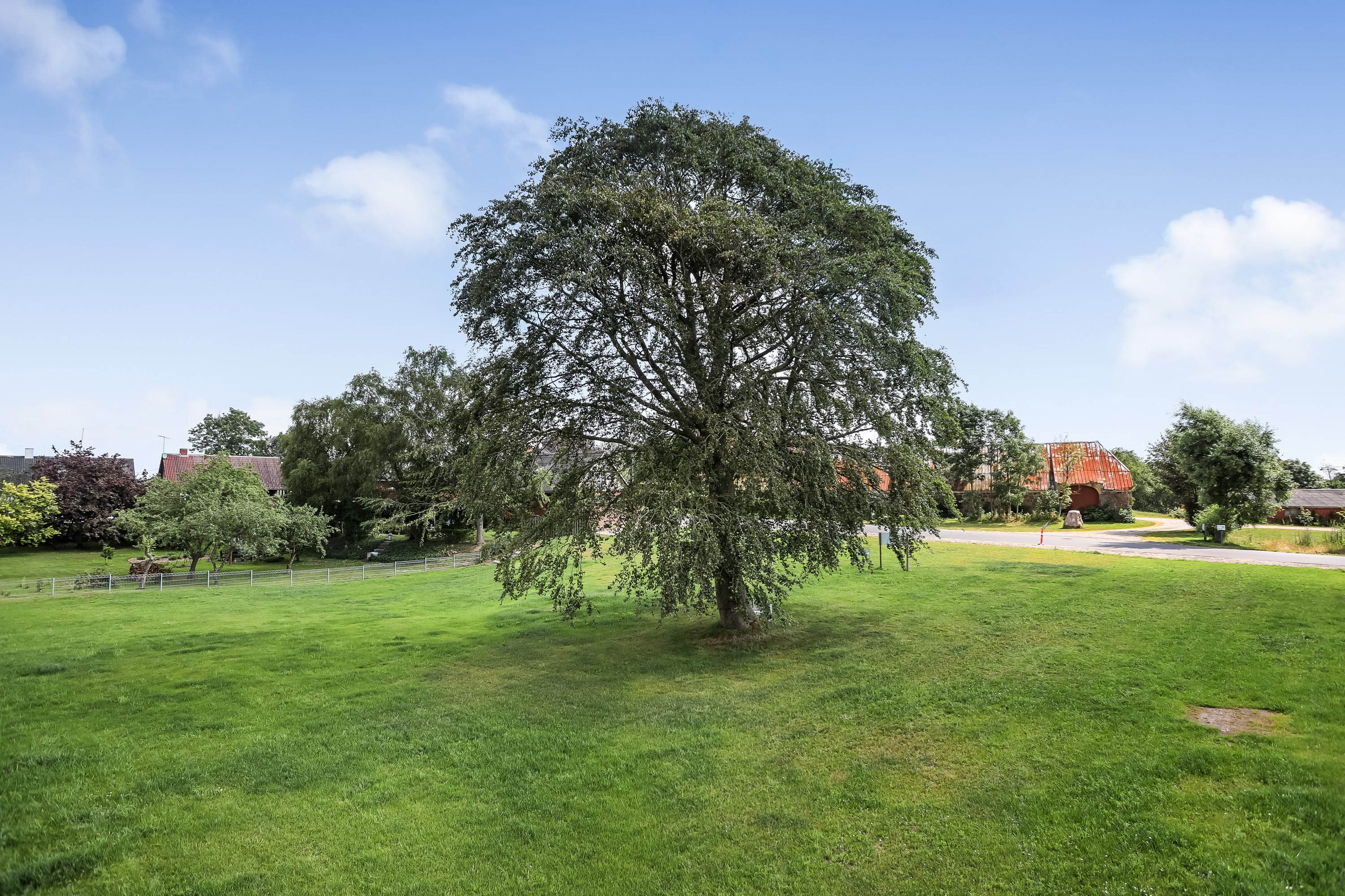 Fremhævet grund billede i fuldskærmstilstand. Billede af Honumvej 37, Honum, 8763 Rask Mølle