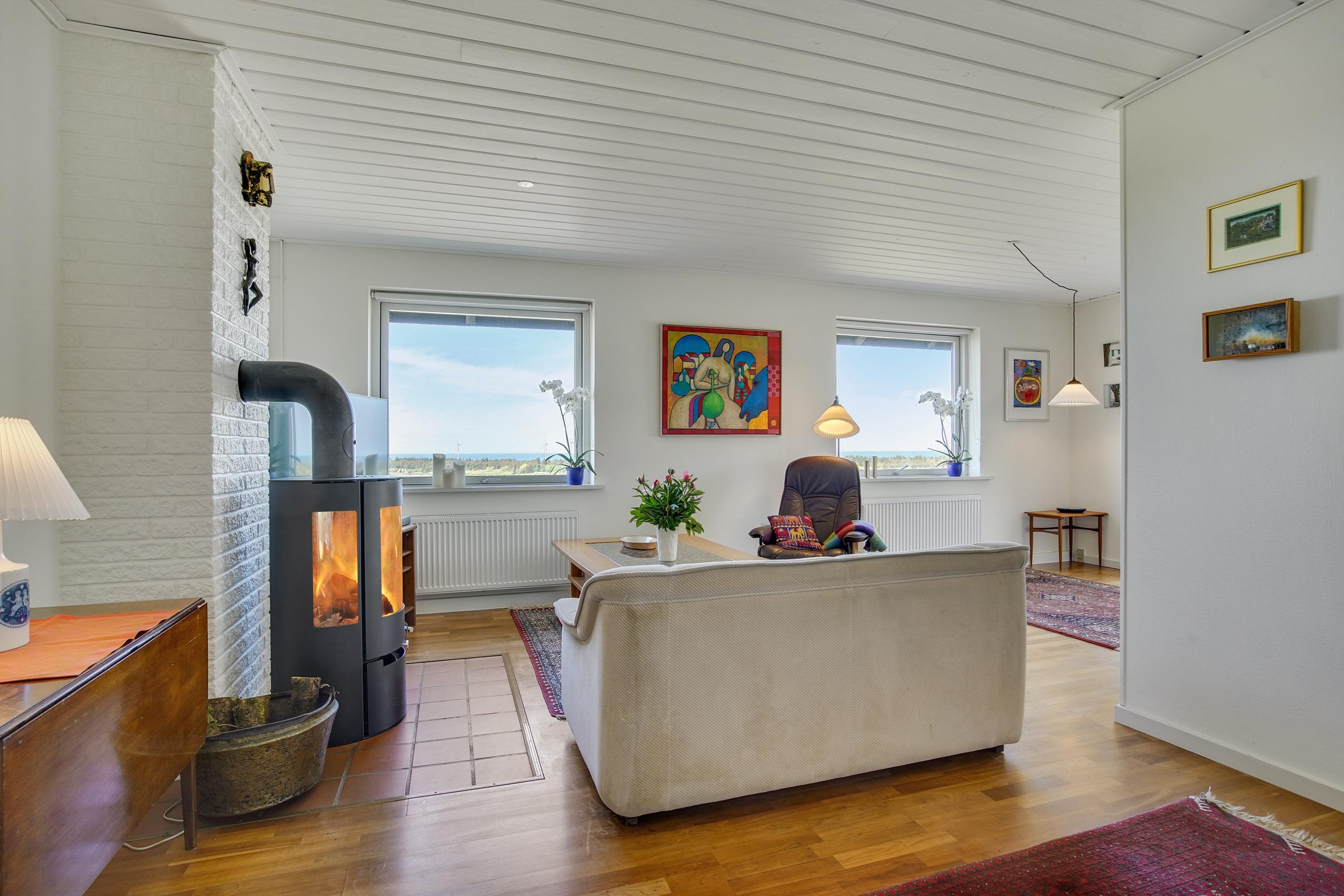 Fremhævet stue billede i fuldskærmstilstand. Billede af Skansebakken 23A, Horne, 9850 Hirtshals