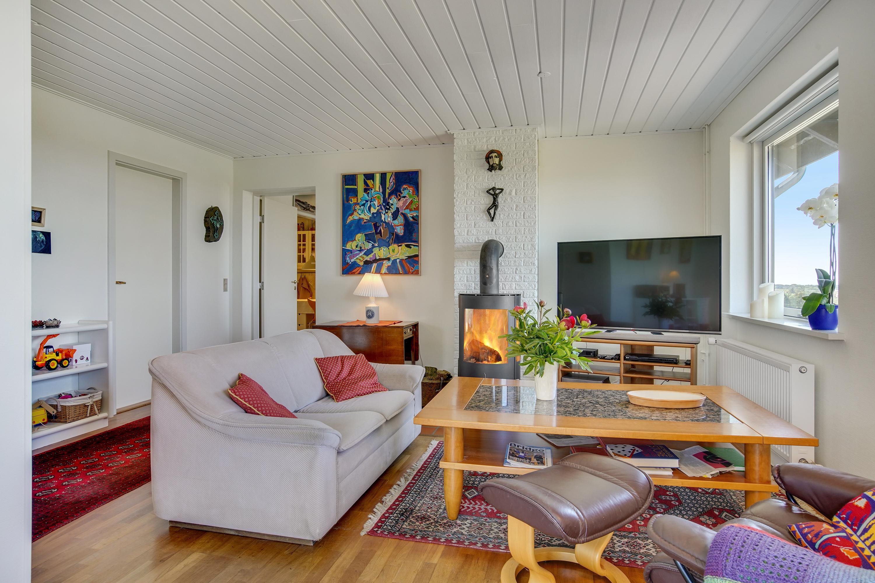 Fremhævet stue billede i fuldskærmstilstand. Billede af Skansebakken 23A, Horne, 9850 Hirtshals