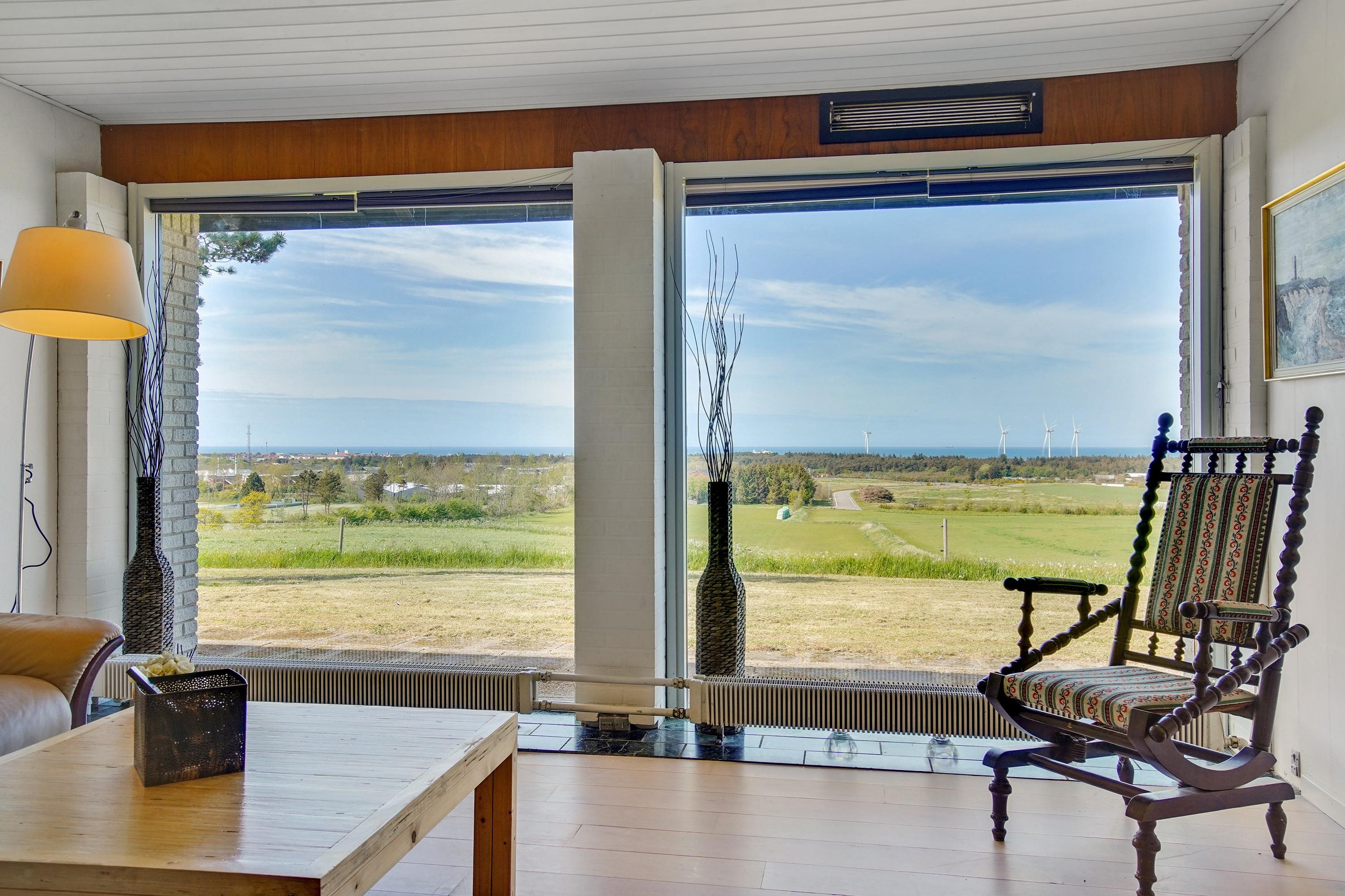 Fremhævet stue billede i fuldskærmstilstand. Billede af Skansebakken 23A, Horne, 9850 Hirtshals