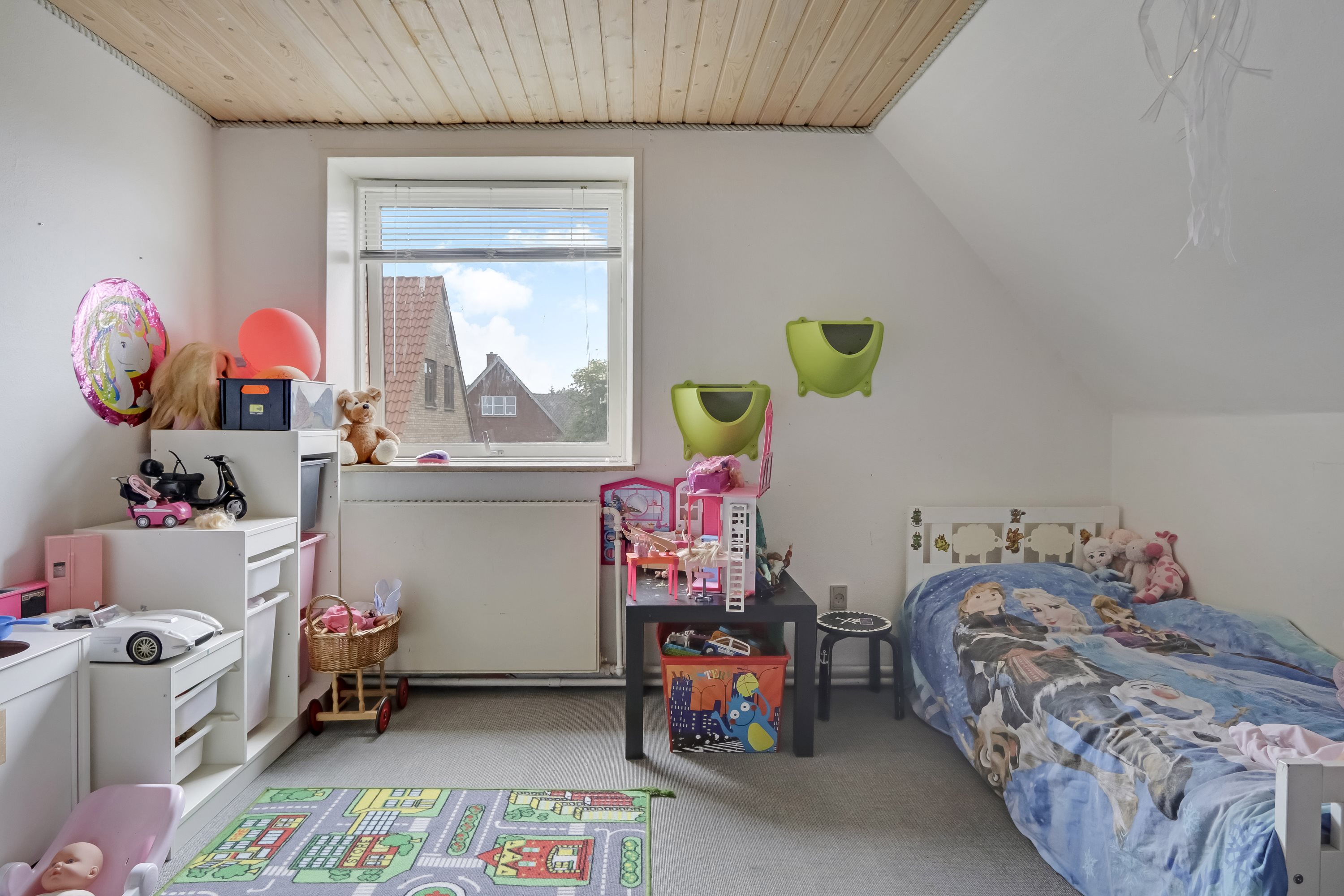 Fremhævet værelse billede i fuldskærmstilstand. Billede af Vinkelvej 2, 5772 Kværndrup