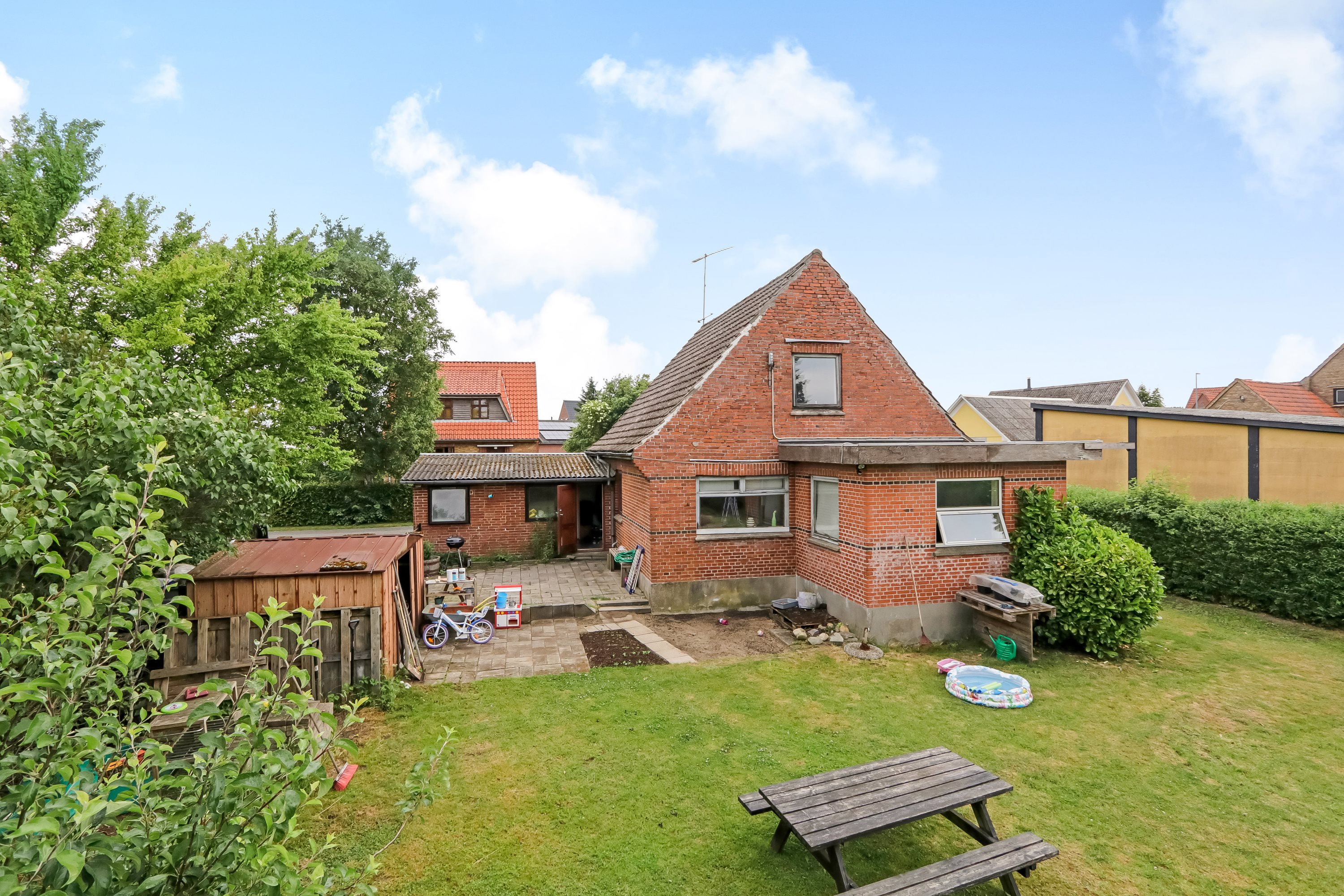 Fremhævet ejendommen billede i fuldskærmstilstand. Billede af Vinkelvej 2, 5772 Kværndrup