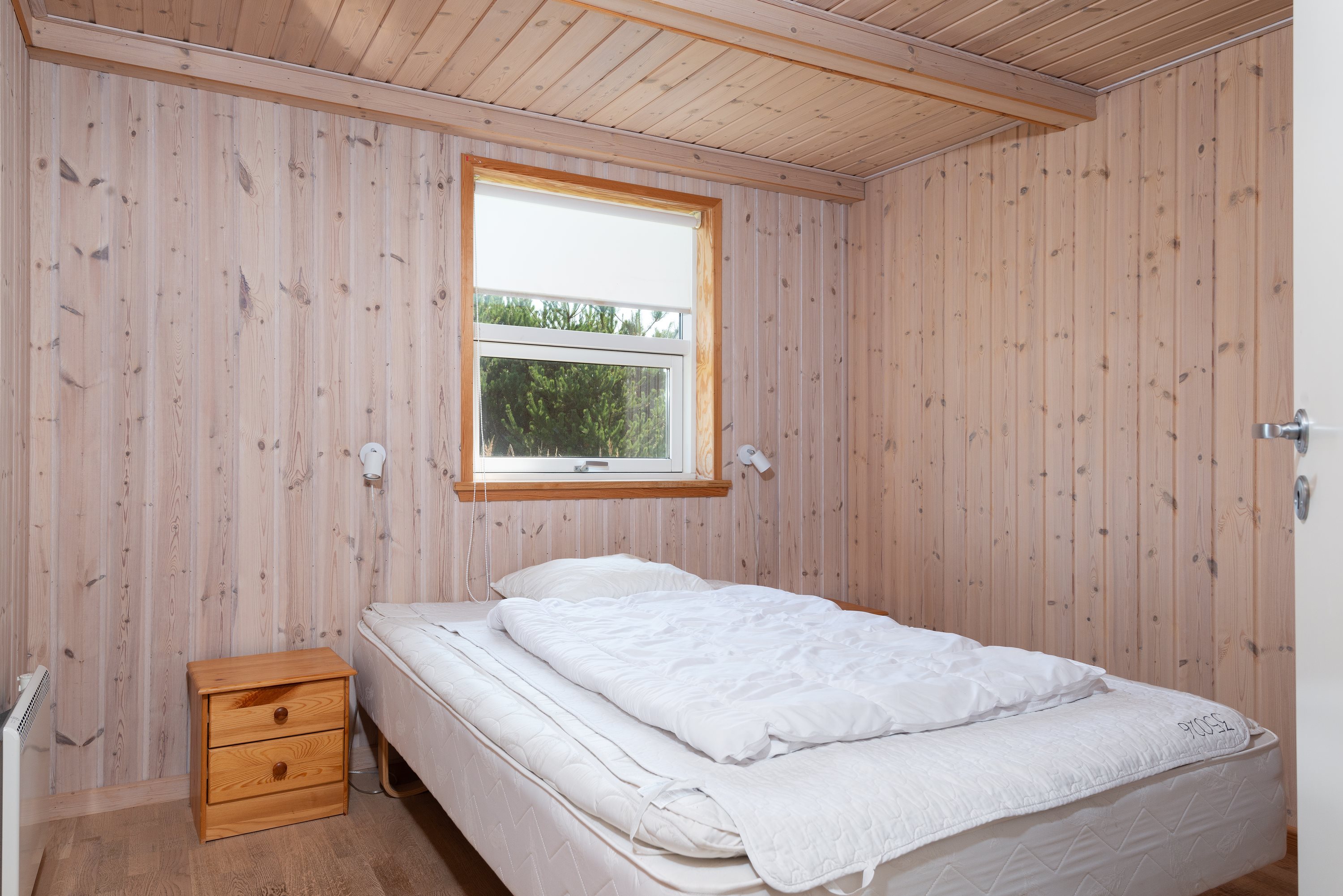 Fremhævet værelse billede i fuldskærmstilstand. Billede af Revlen 16, Bratten, 9981 Jerup