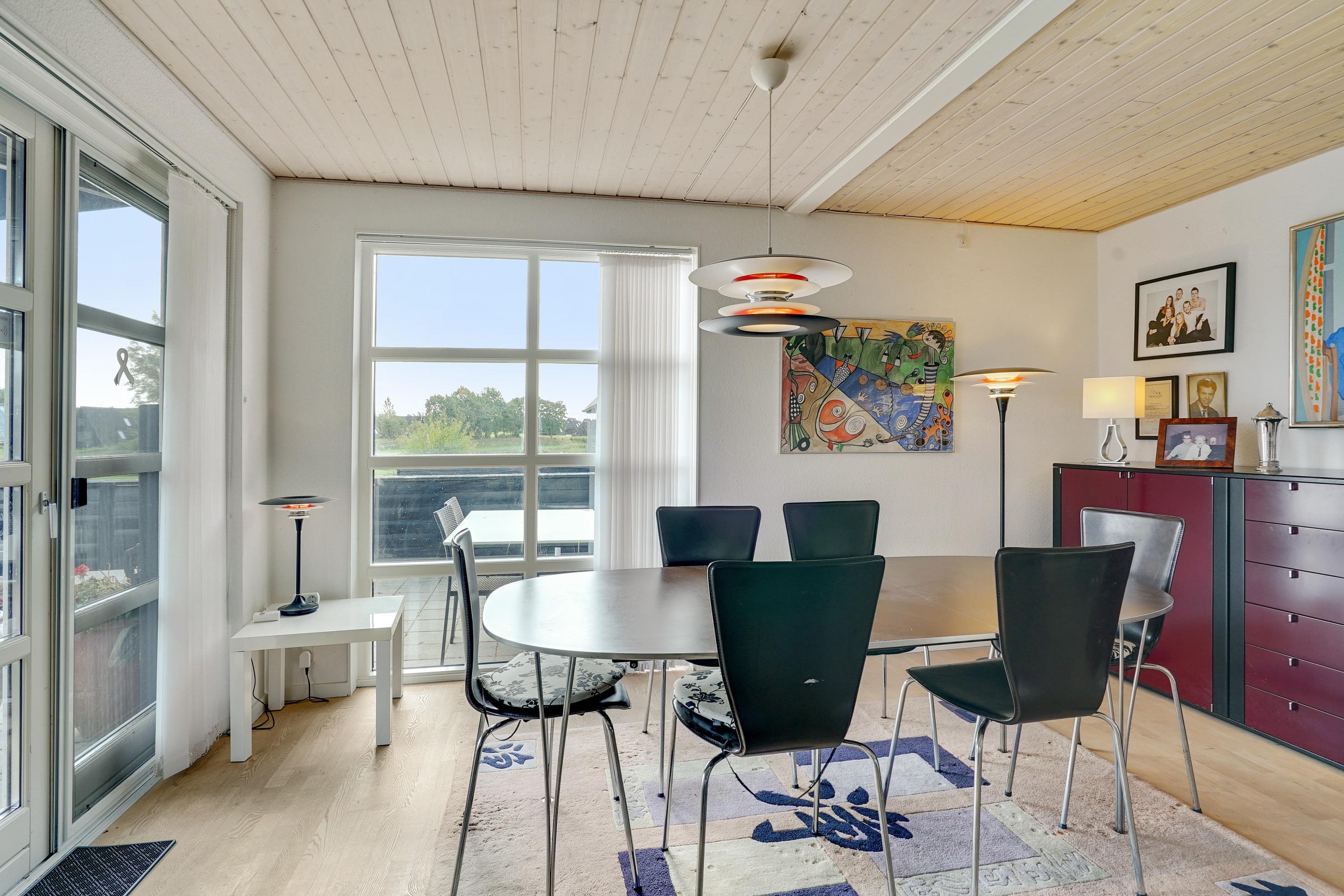 Fremhævet stue billede i fuldskærmstilstand. Billede af Golfvænget 13, Gatten, 9640 Farsø