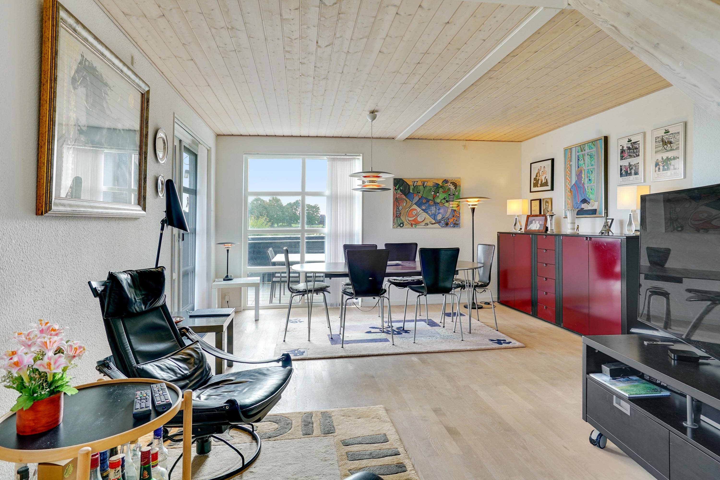 Fremhævet alrum billede i fuldskærmstilstand. Billede af Golfvænget 13, Gatten, 9640 Farsø