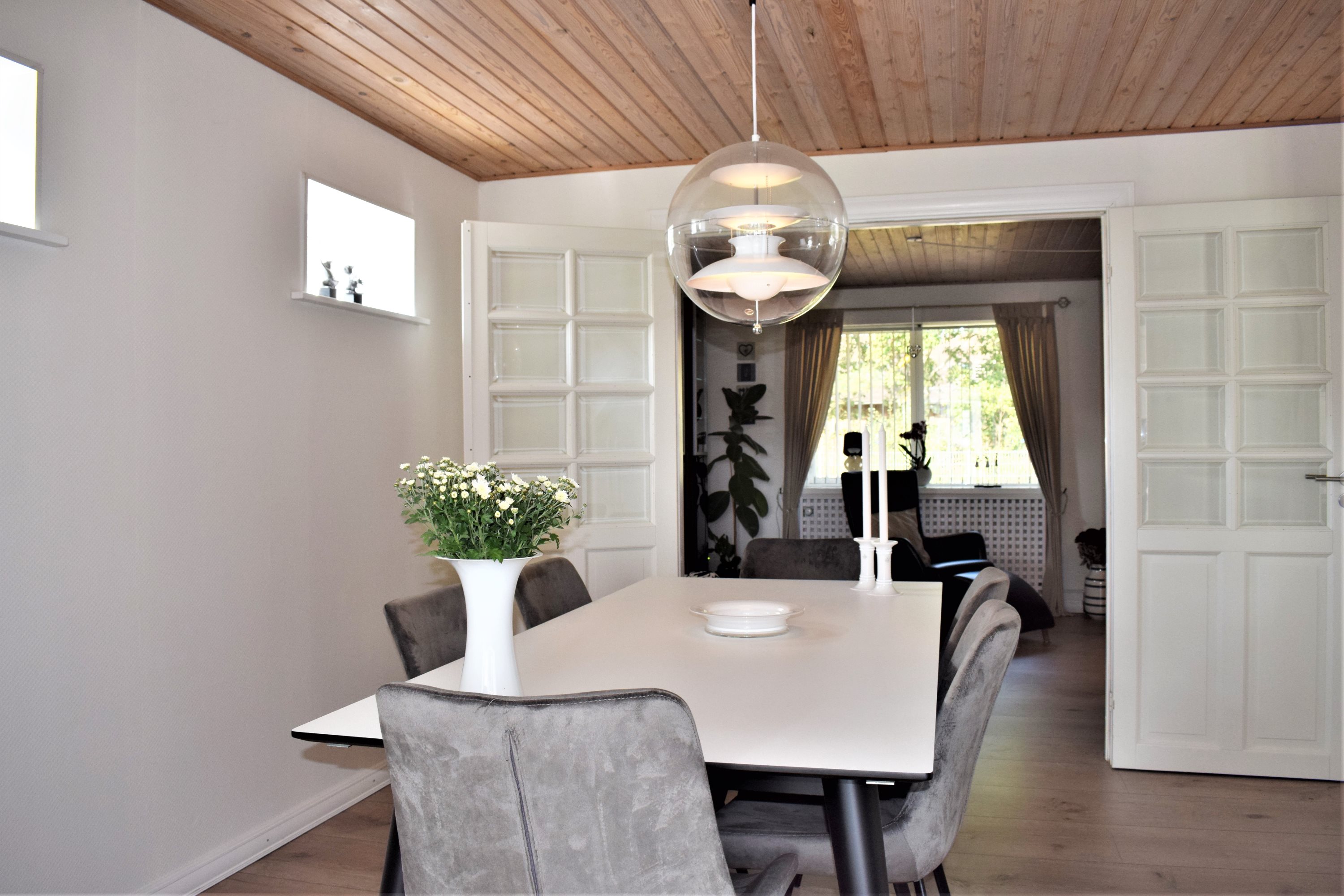 Fremhævet spisestue billede i fuldskærmstilstand. Billede af Kirkegade 10, Troldhede, 6920 Videbæk