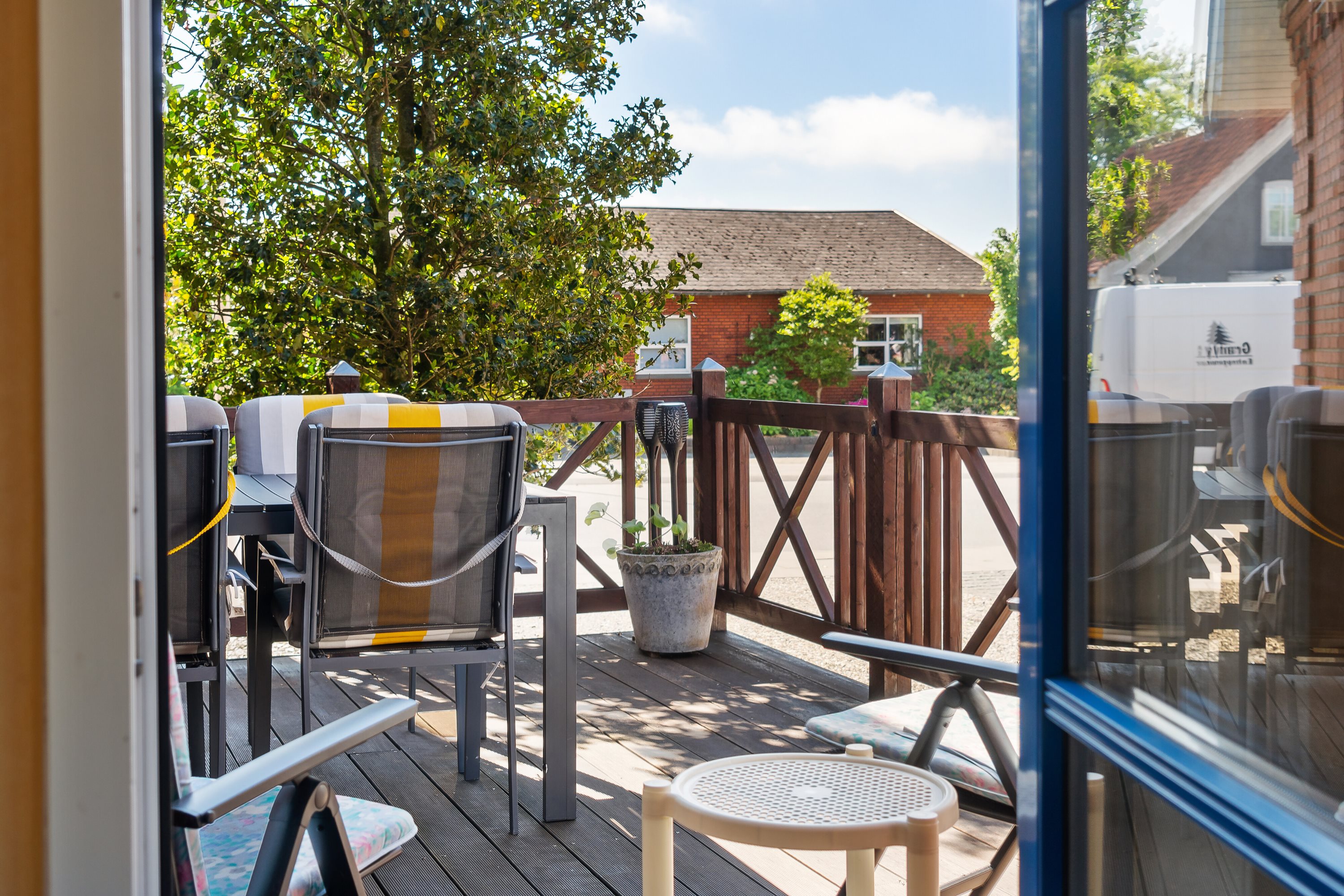 Fremhævet terrasse billede i fuldskærmstilstand. Billede af Algade 8, Koldby, 7752 Snedsted