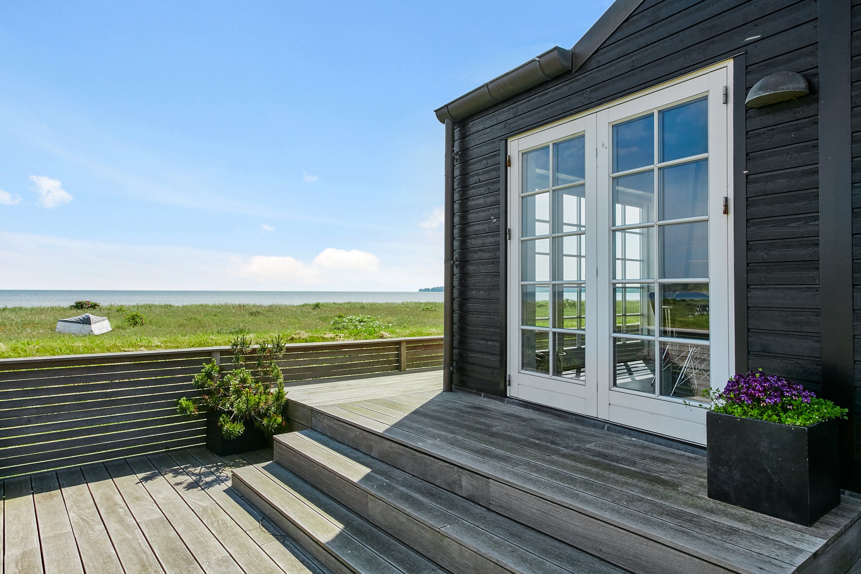 Fremhævet terrasse billede i fuldskærmstilstand. Billede af Asbo 7, As Vig, 7130 Juelsminde