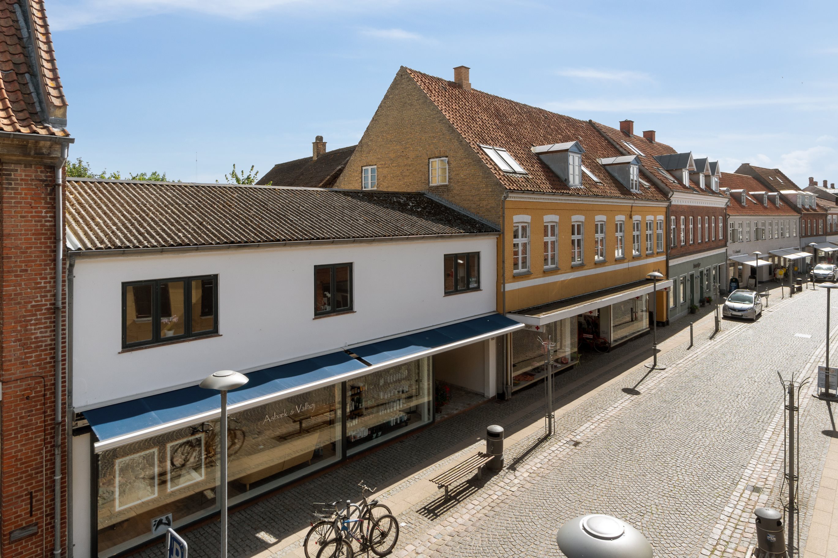 Fremhævet set fra gaden billede i fuldskærmstilstand. Billede af Adelgade 68, 4720 Præstø