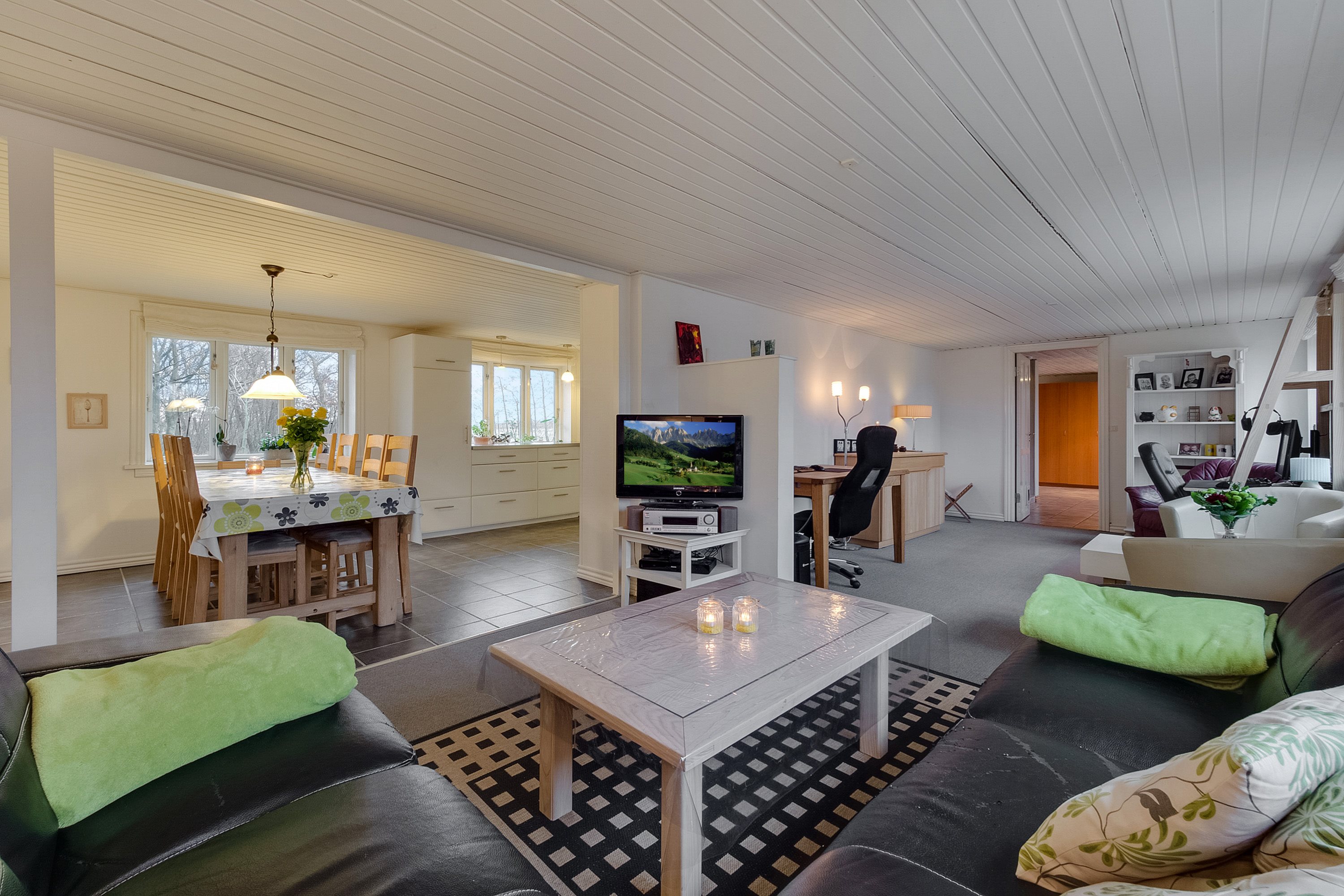 Fremhævet stue billede i fuldskærmstilstand. Billede af Lergravvej 5, Bøvling, 7650 Bøvlingbjerg