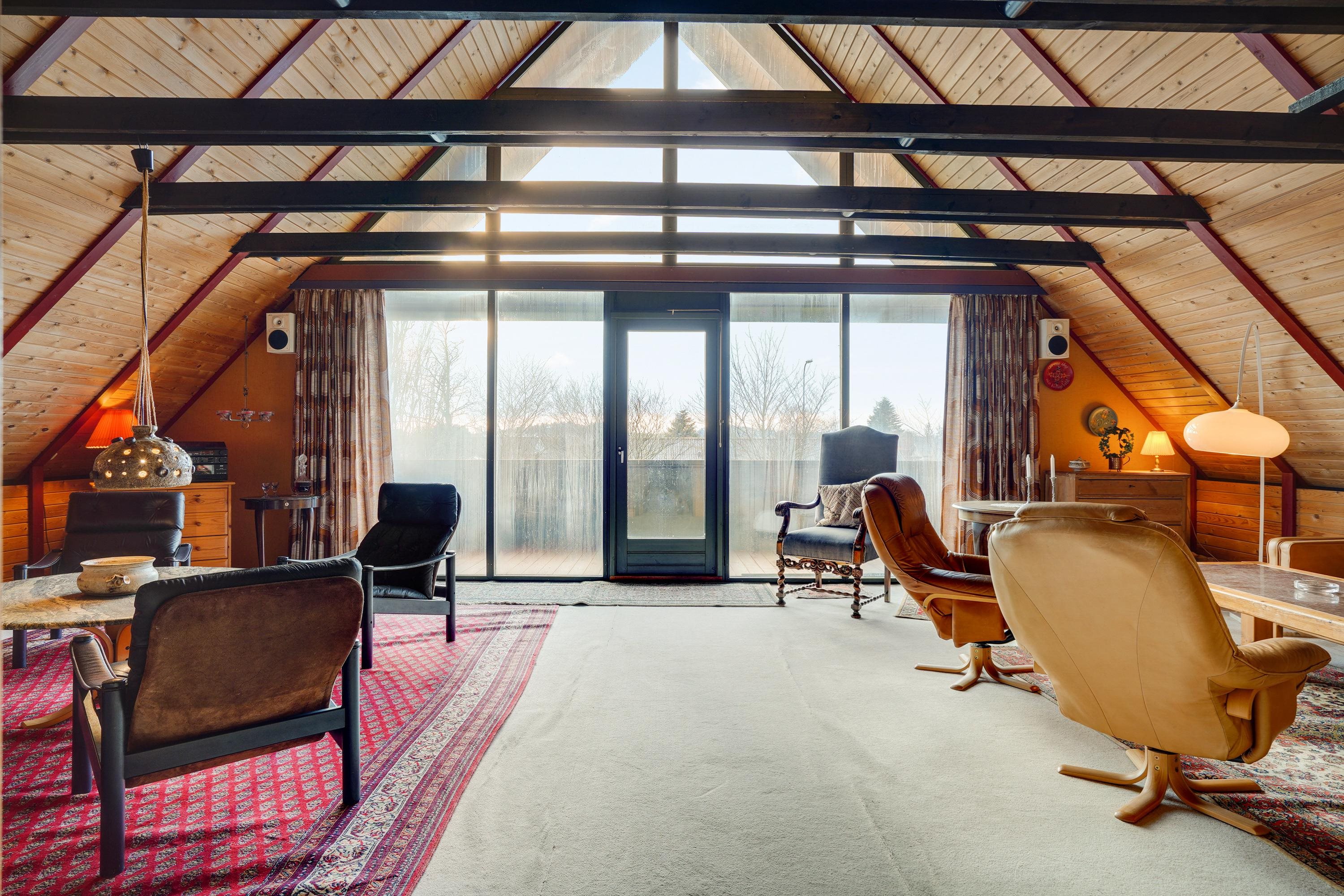 Fremhævet stue billede i fuldskærmstilstand. Billede af Egevej 29, Gærum, 9900 Frederikshavn