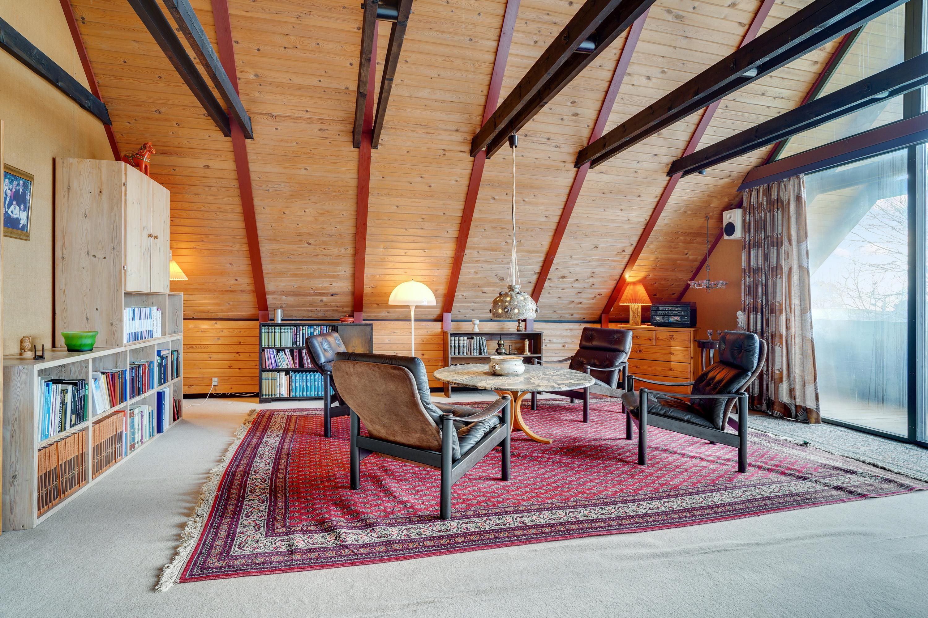 Fremhævet stue billede i fuldskærmstilstand. Billede af Egevej 29, Gærum, 9900 Frederikshavn