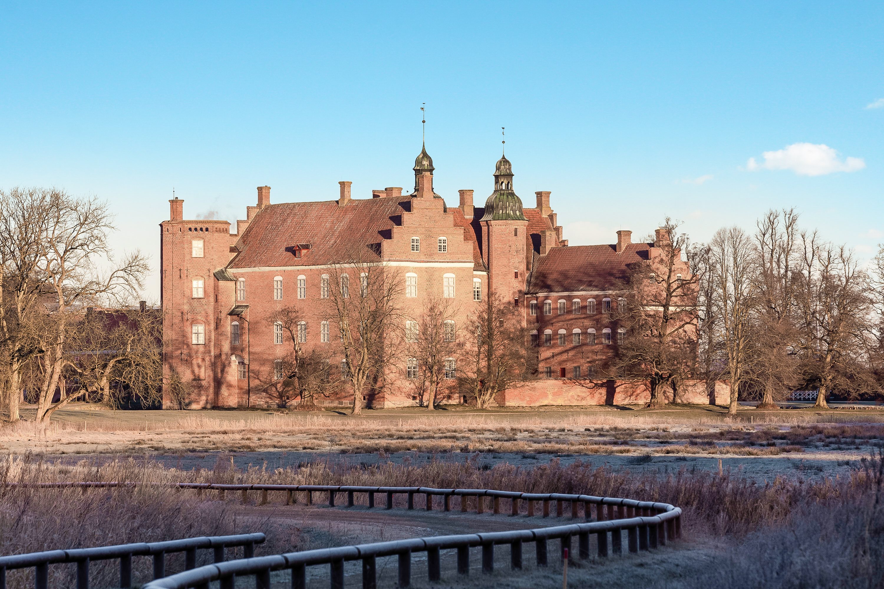 Fremhævet omgivelser billede i fuldskærmstilstand. Billede af Bakkesvinget 2, 8963 Auning