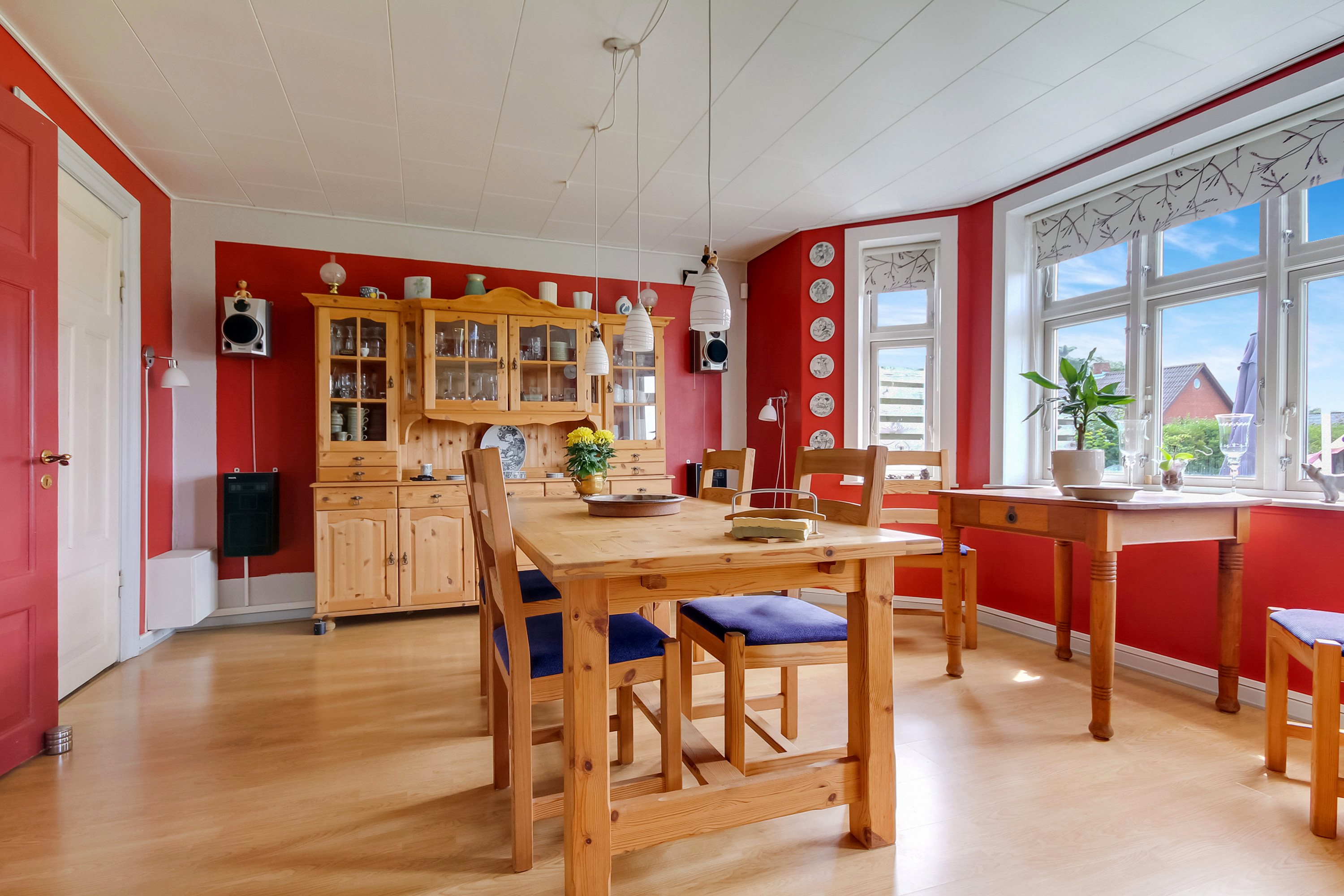 Fremhævet stue billede i fuldskærmstilstand. Billede af Refshedevej 13A, St. Darum, 6740 Bramming