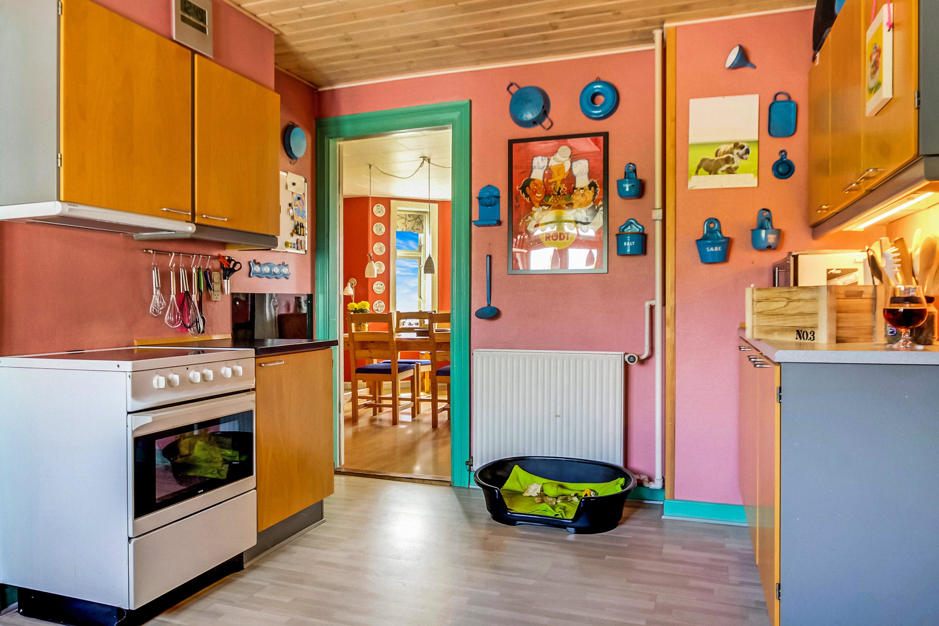 Fremhævet køkken billede i fuldskærmstilstand. Billede af Refshedevej 13A, St. Darum, 6740 Bramming