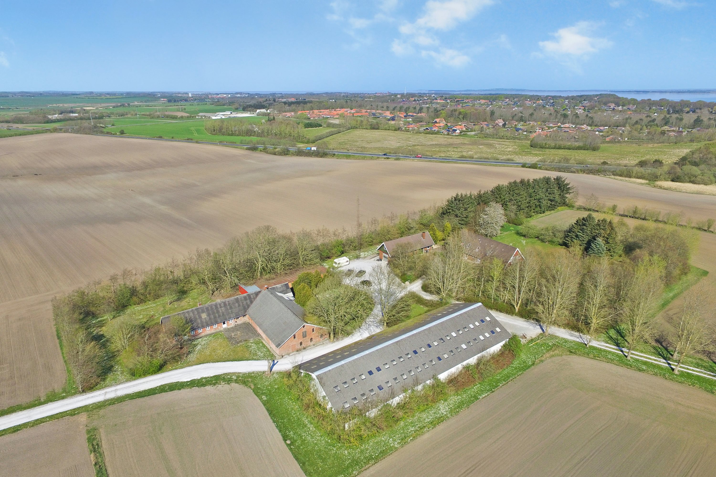 Fremhævet luftfoto billede i fuldskærmstilstand. Billede af Østermøllevej 5, Lødderup, 7900 Nykøbing M