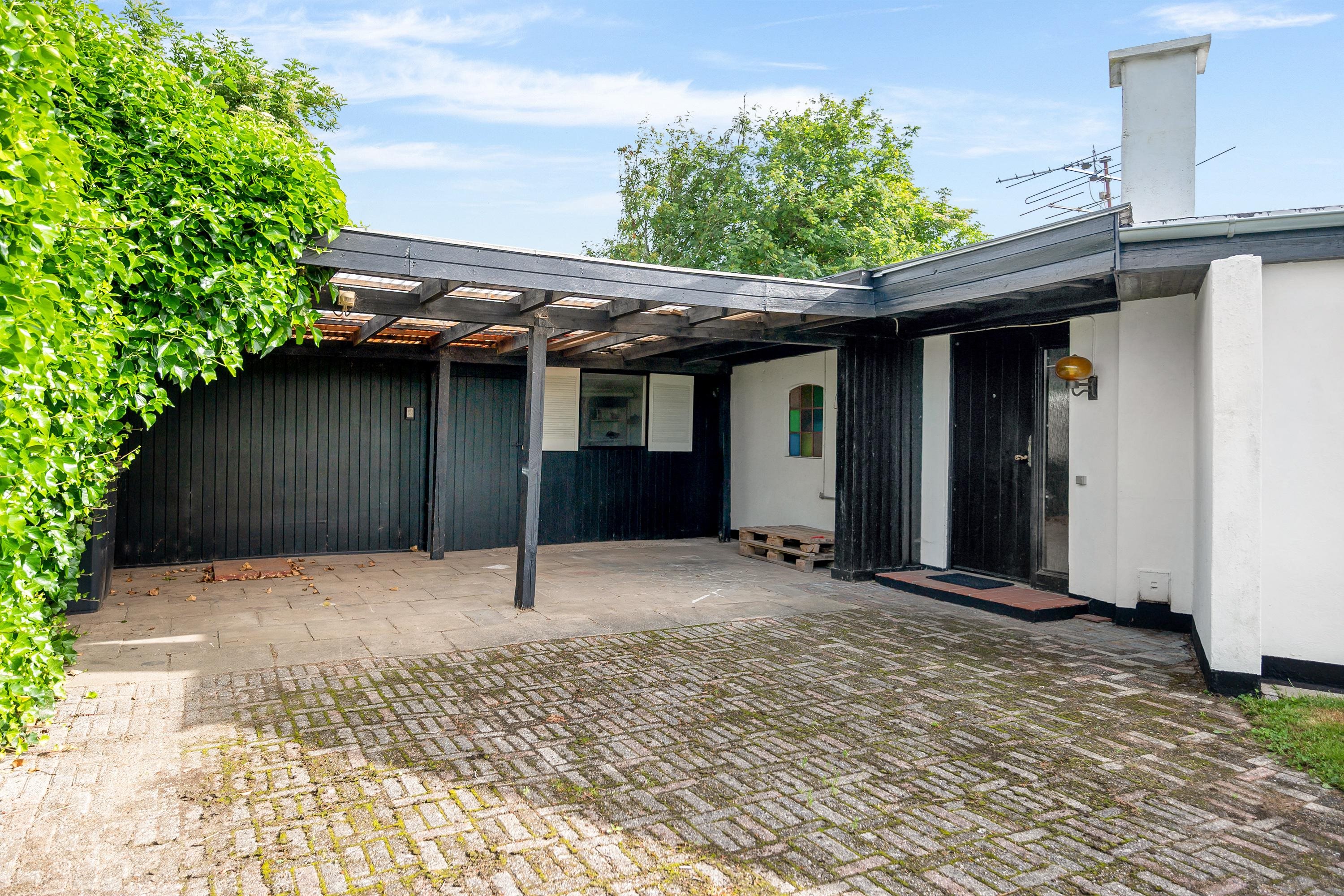 Fremhævet ejendommen billede i fuldskærmstilstand. Billede af Højgårdsvej 12, Thorning, 8620 Kjellerup