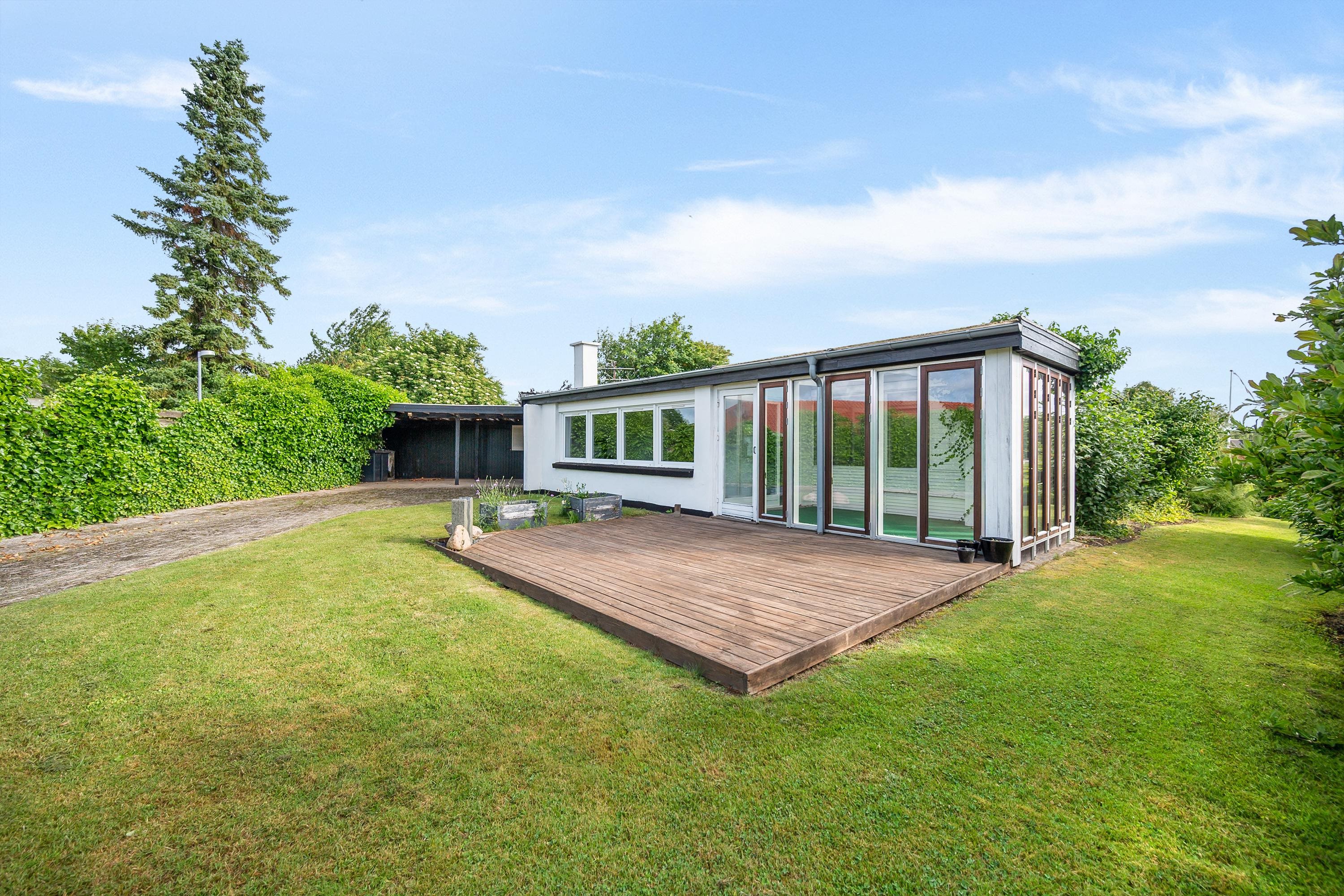 Fremhævet ejendommen billede i fuldskærmstilstand. Billede af Højgårdsvej 12, Thorning, 8620 Kjellerup