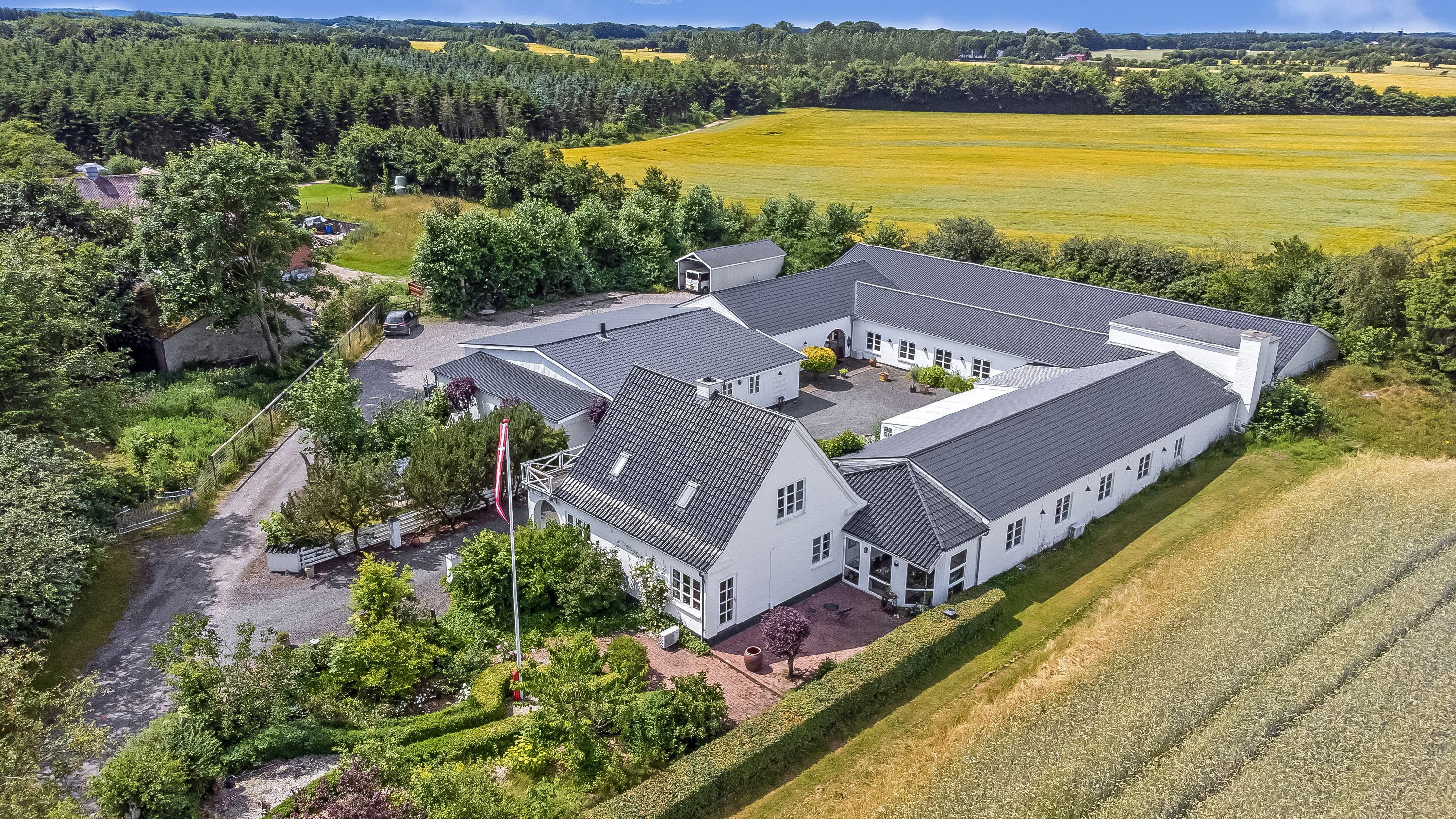 Fremhævet område billede i fuldskærmstilstand. Billede af Rogenstrupvej 6, 8831 Løgstrup