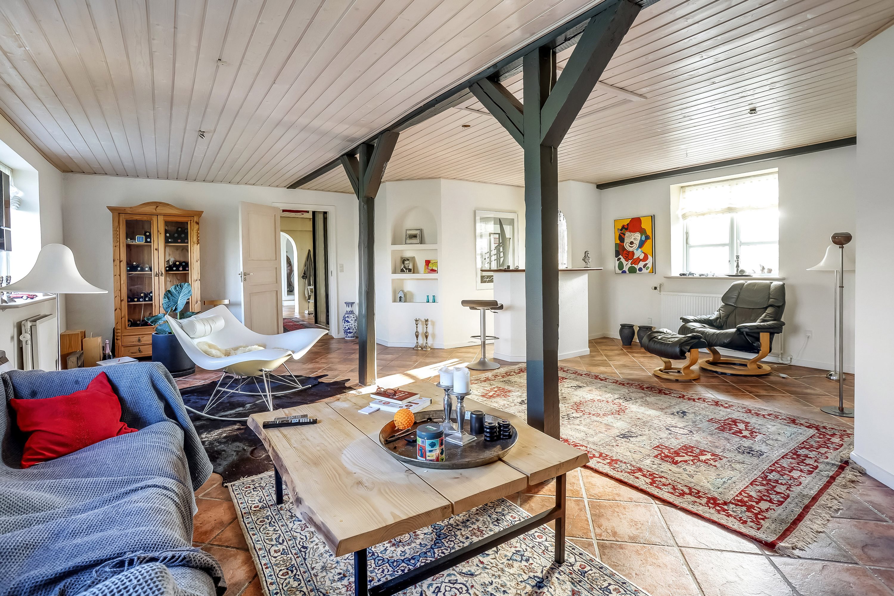 Fremhævet stue billede i fuldskærmstilstand. Billede af Rogenstrupvej 6, 8831 Løgstrup