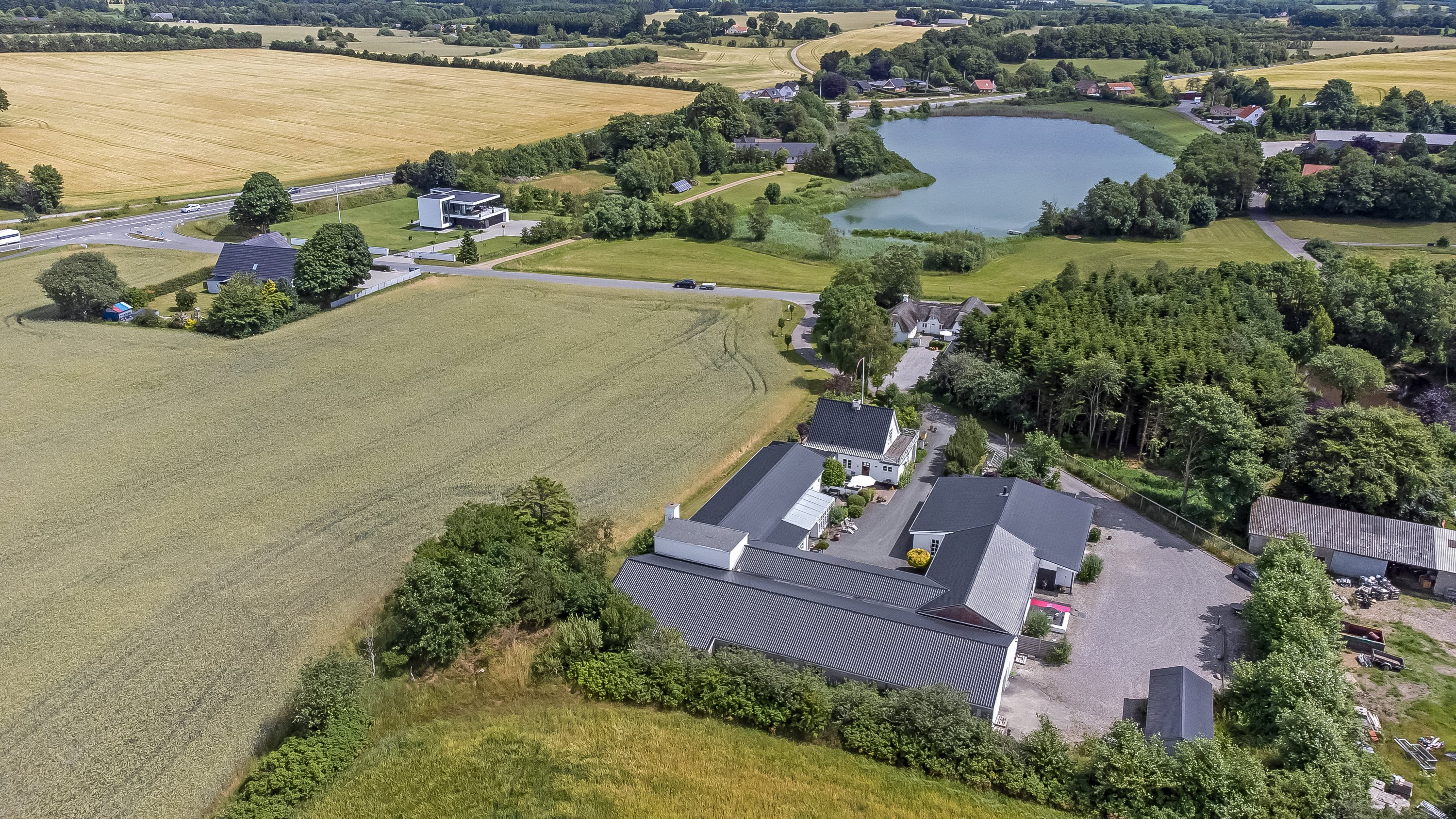 Fremhævet område billede i fuldskærmstilstand. Billede af Rogenstrupvej 6, 8831 Løgstrup