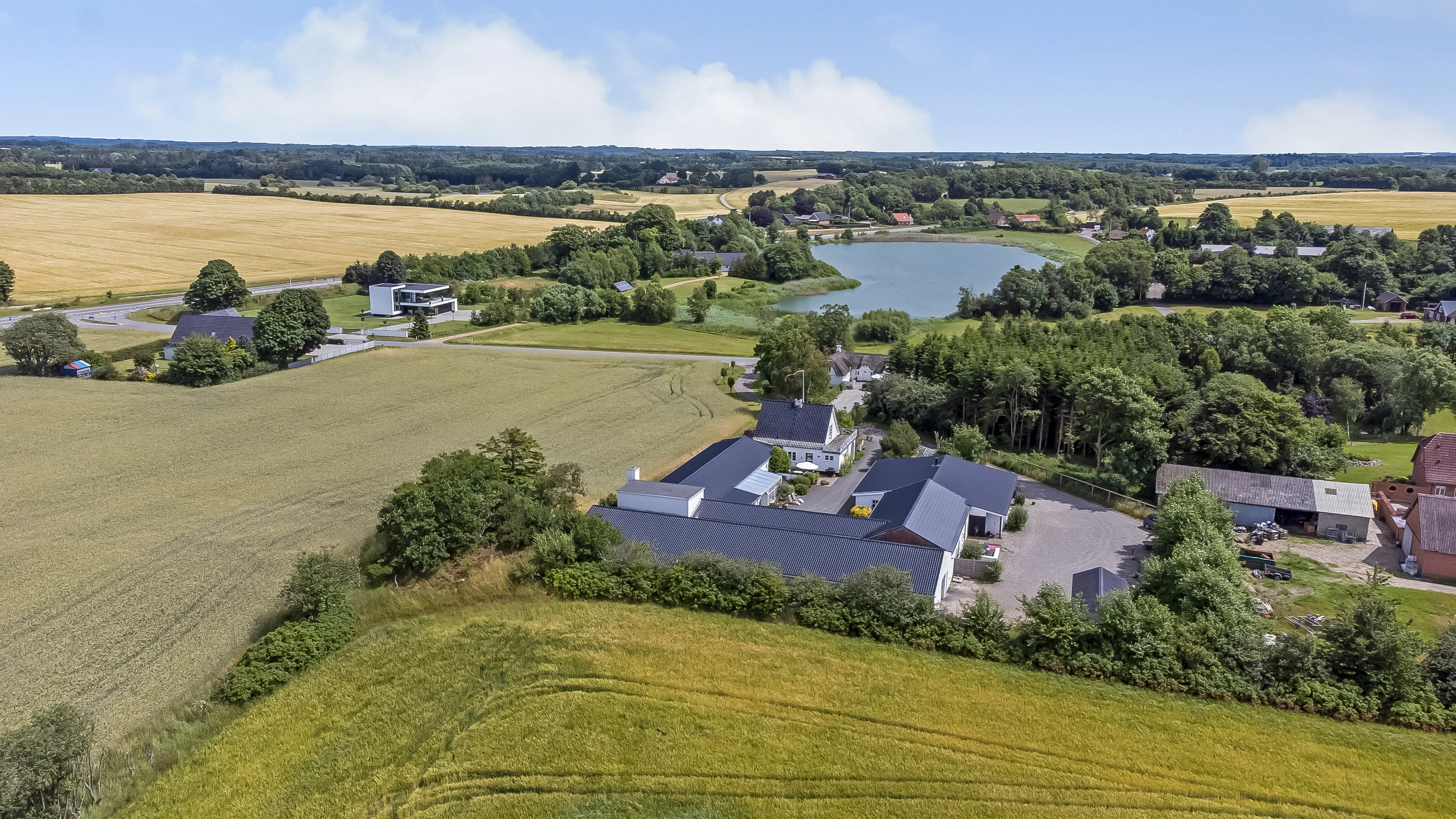 Fremhævet område billede i fuldskærmstilstand. Billede af Rogenstrupvej 6, 8831 Løgstrup