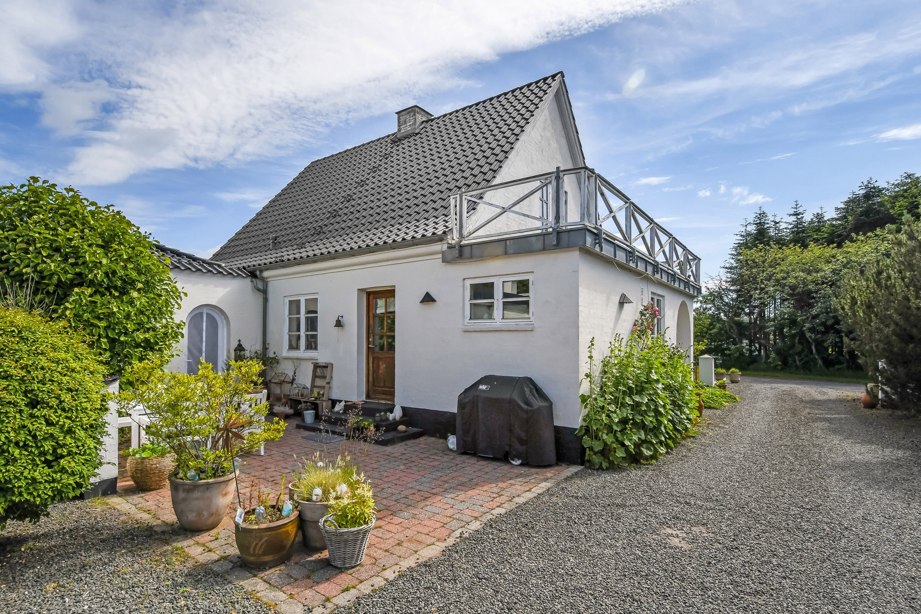 Fremhævet ejendommen billede i fuldskærmstilstand. Billede af Rogenstrupvej 6, 8831 Løgstrup