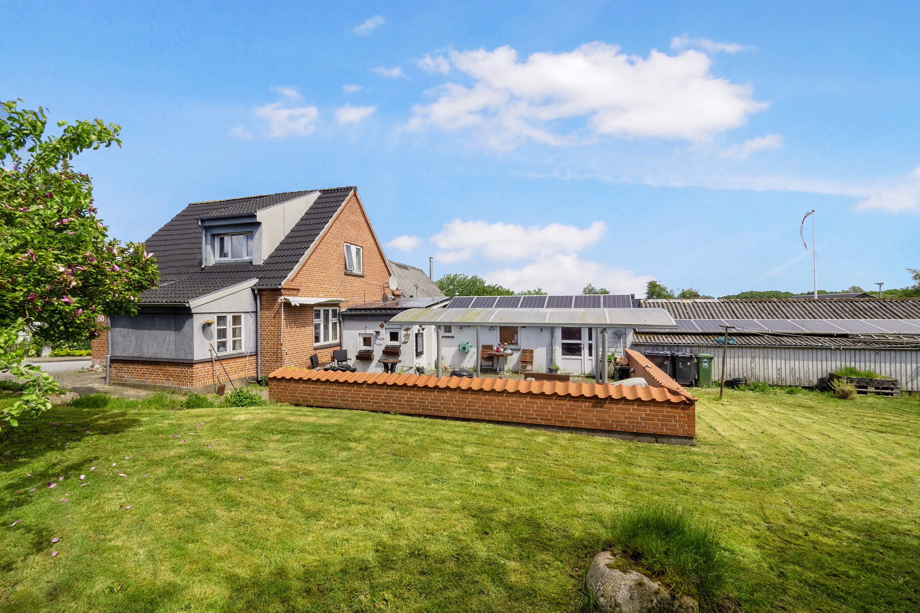 Miniaturebillede 1: ejendommen. Billede af Mølletoften 58, 7800 Skive