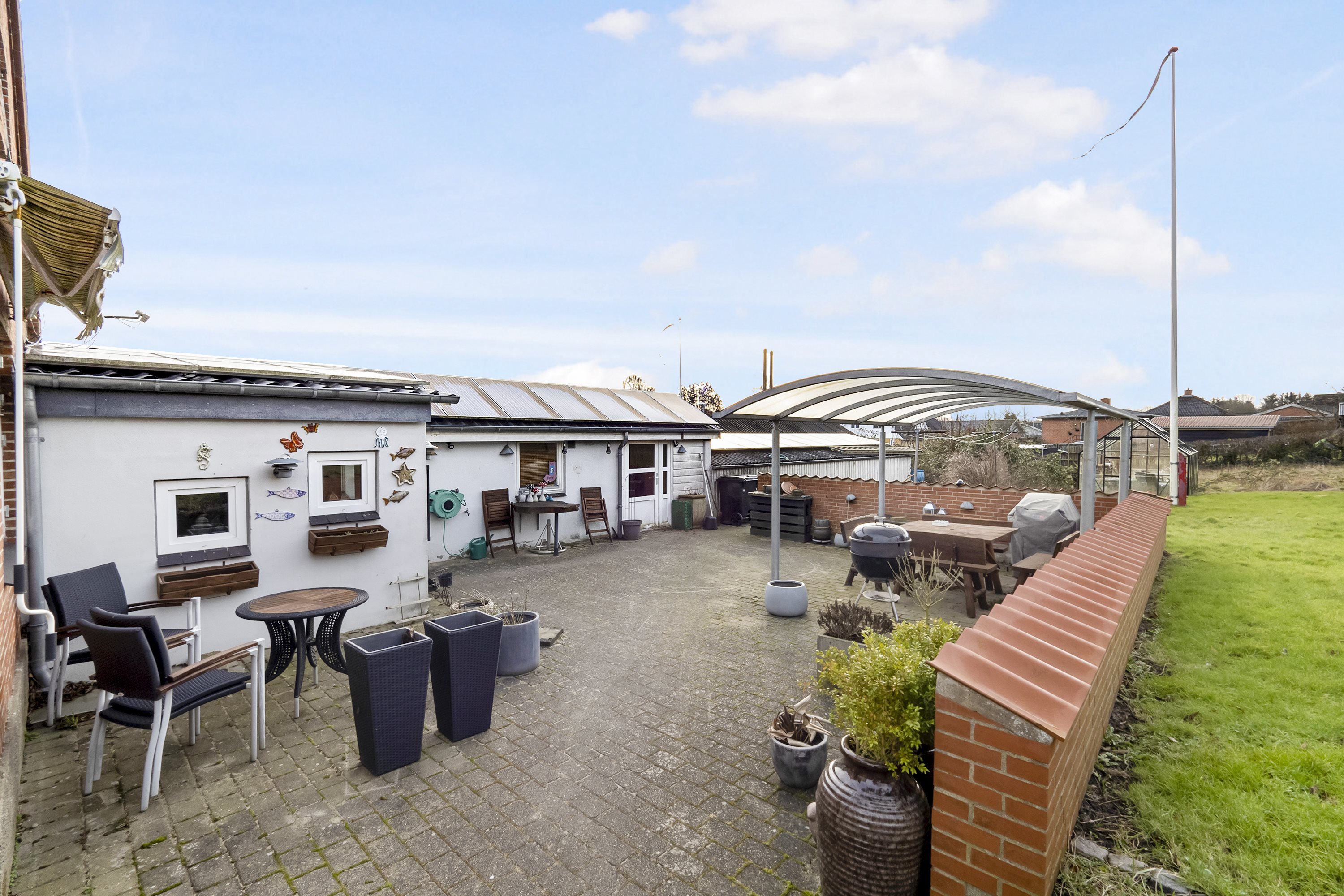 Fremhævet terrasse billede i fuldskærmstilstand. Billede af Mølletoften 58, 7800 Skive