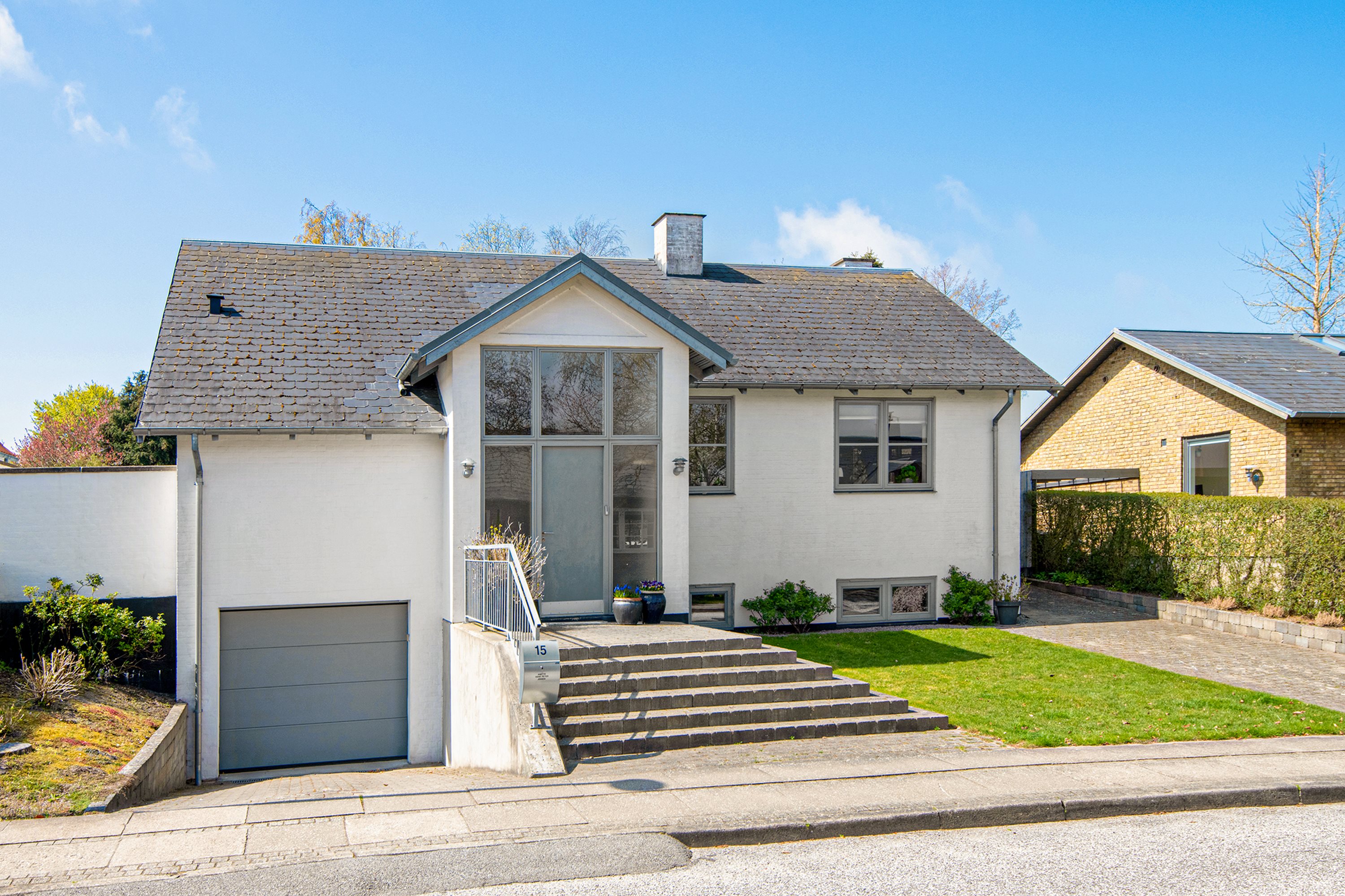 Miniaturebillede 1: ejendommen. Billede af Langersvej 15, Indre Hasseris, 9000 Aalborg