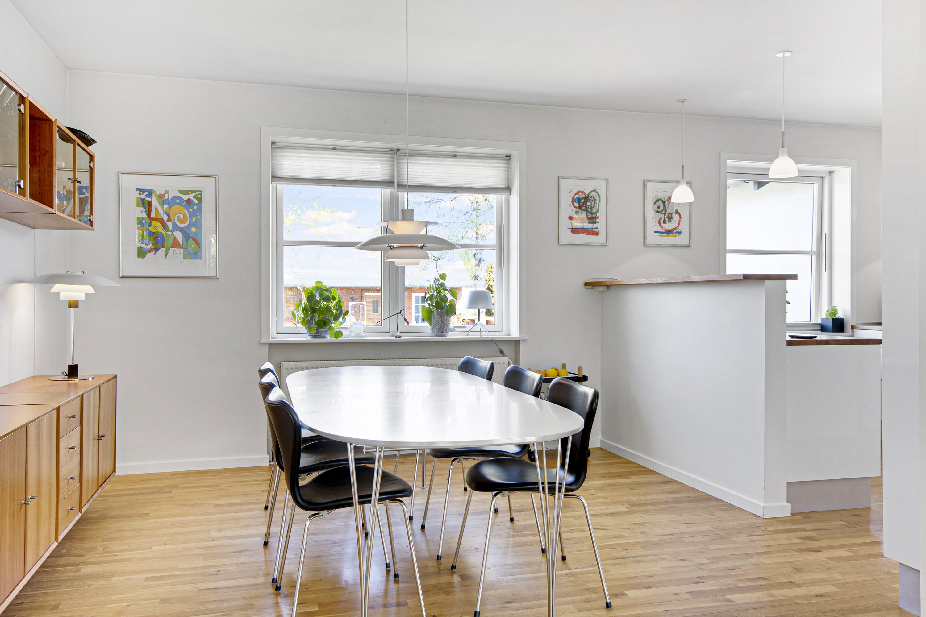 Fremhævet alrum billede i fuldskærmstilstand. Billede af Langersvej 15, Indre Hasseris, 9000 Aalborg