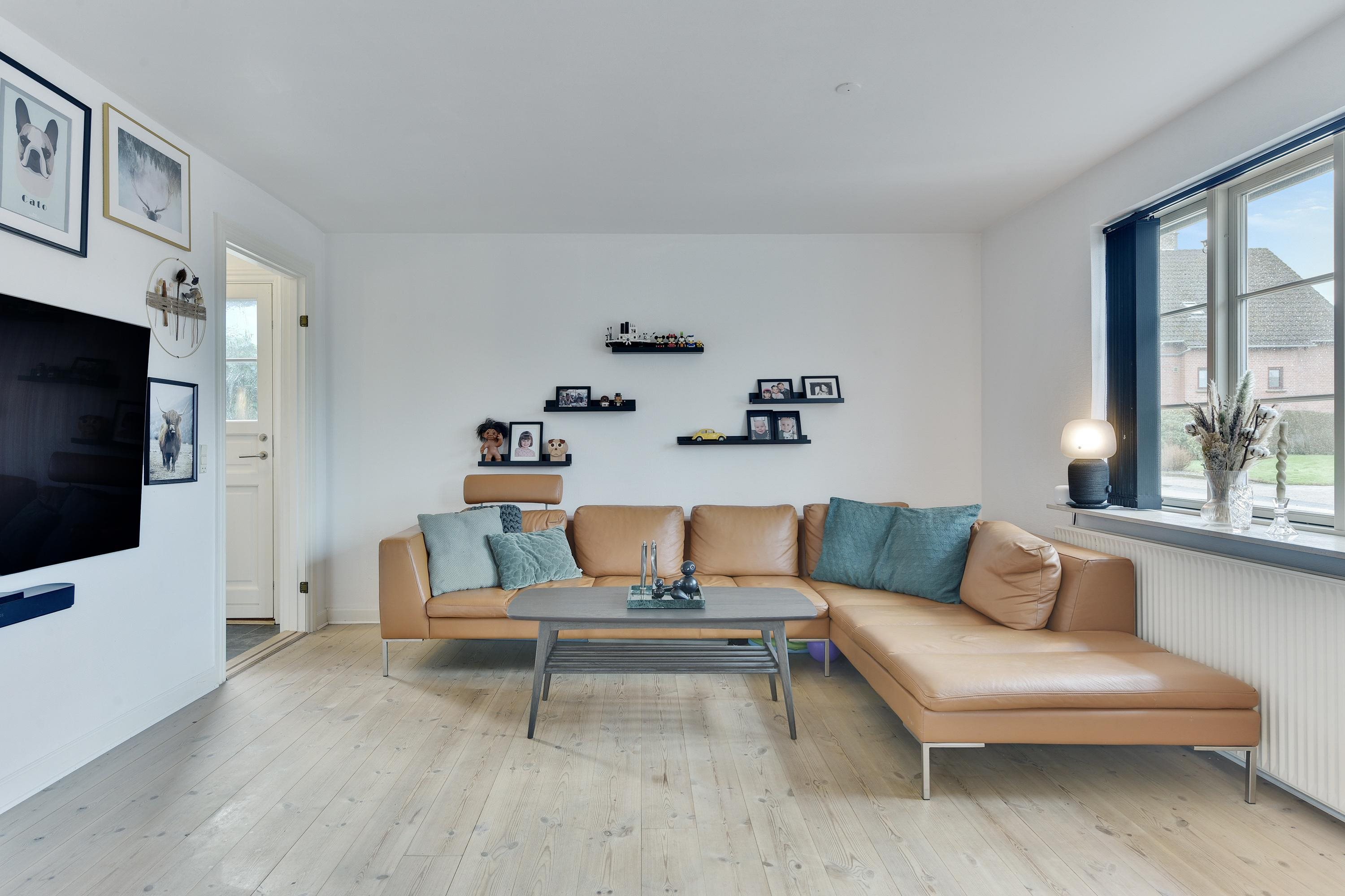 Fremhævet stue billede i fuldskærmstilstand. Billede af Knudsvej 14, 7000 Fredericia