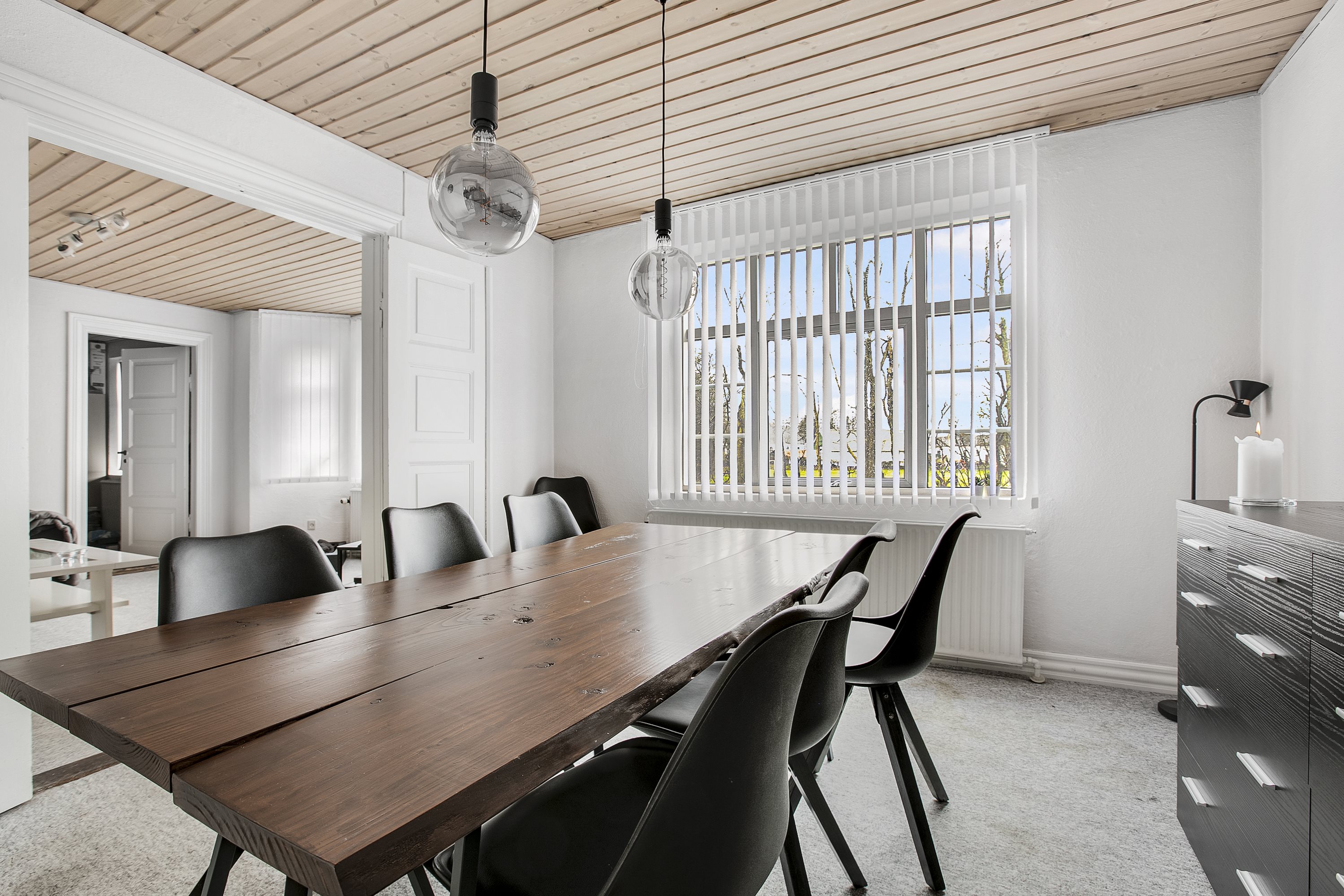 Fremhævet spisestue billede i fuldskærmstilstand. Billede af Løgstørvej 134, Stenild, 9500 Hobro