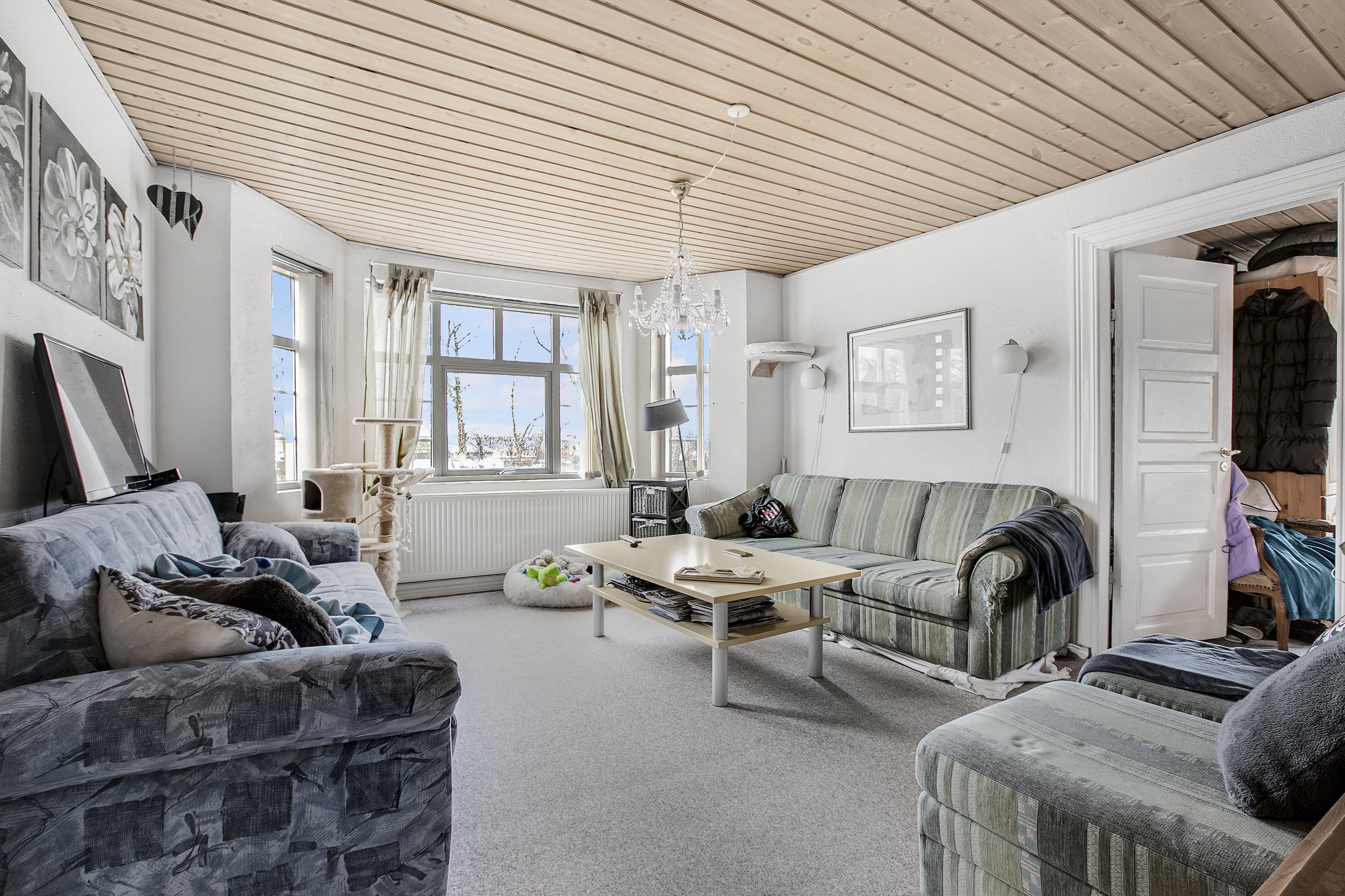 Fremhævet stue billede i fuldskærmstilstand. Billede af Løgstørvej 134, Stenild, 9500 Hobro