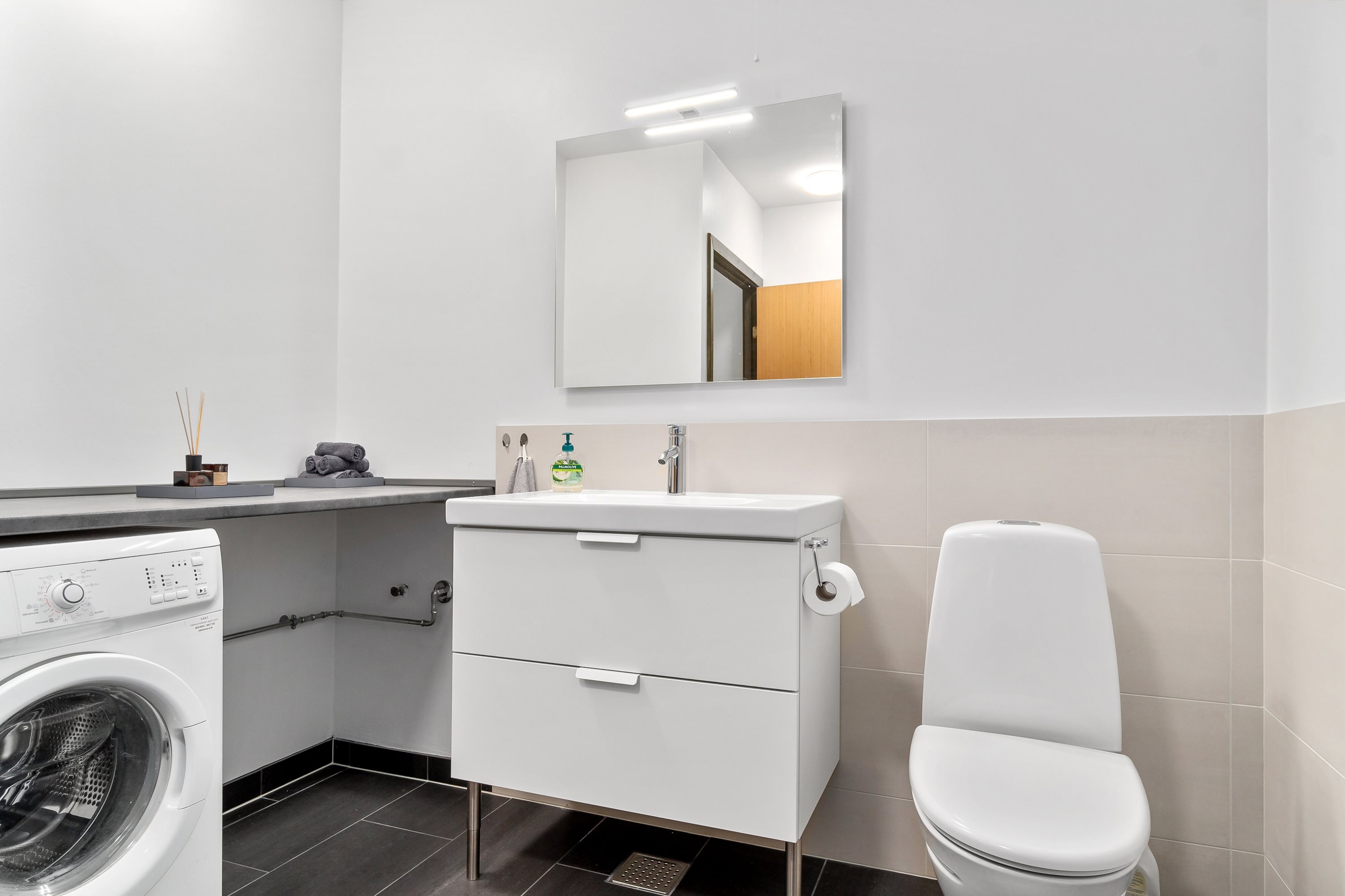 Fremhævet badeværelse billede i fuldskærmstilstand. Billede af Algade 19, 2. 4., 4230 Skælskør