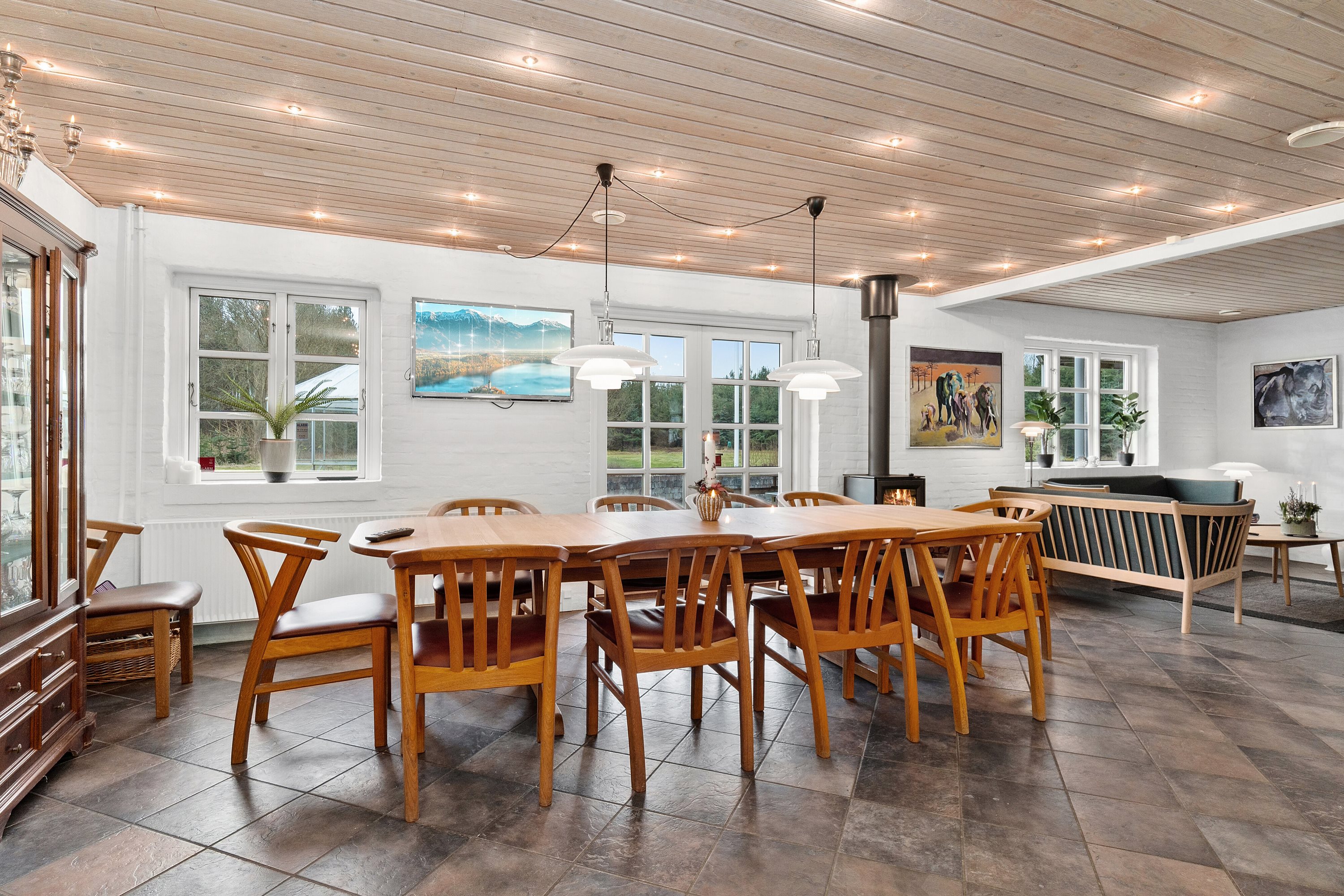 Fremhævet spisestue billede i fuldskærmstilstand. Billede af Skovhusevej 48, Bælum, 9574 Bælum