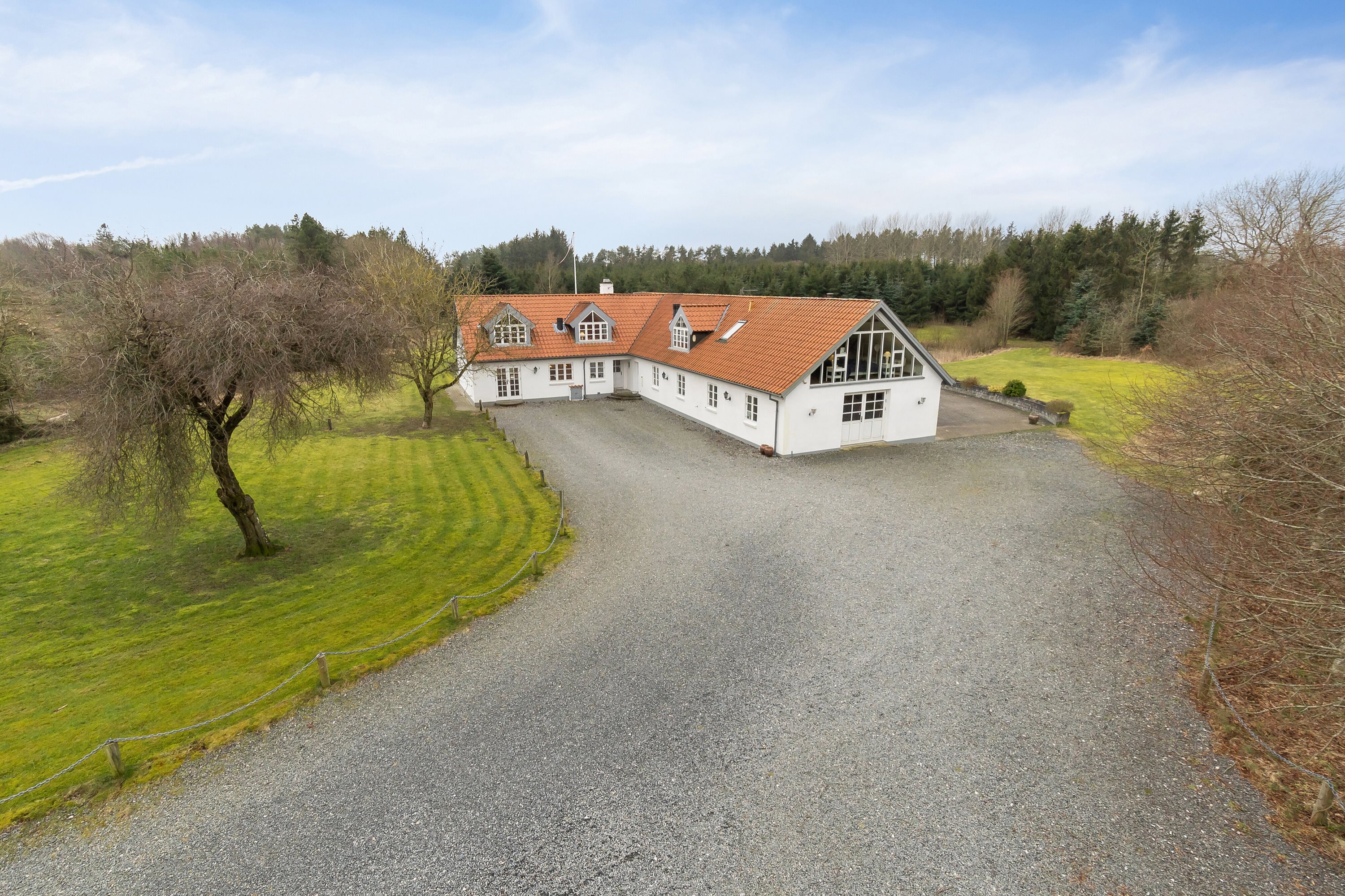 Fremhævet set fra vejen billede i fuldskærmstilstand. Billede af Skovhusevej 48, Bælum, 9574 Bælum