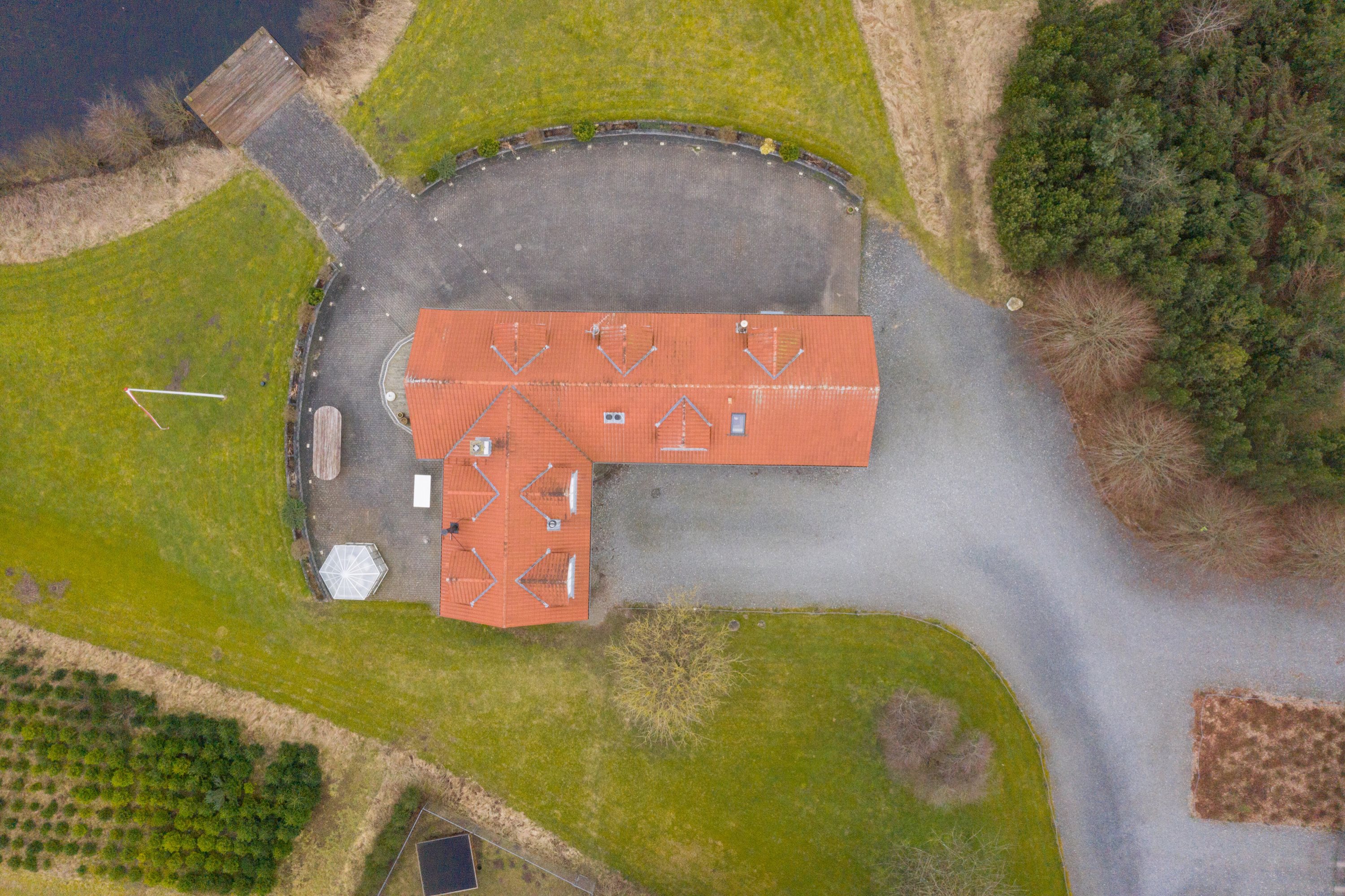 Fremhævet luftfoto billede i fuldskærmstilstand. Billede af Skovhusevej 48, Bælum, 9574 Bælum