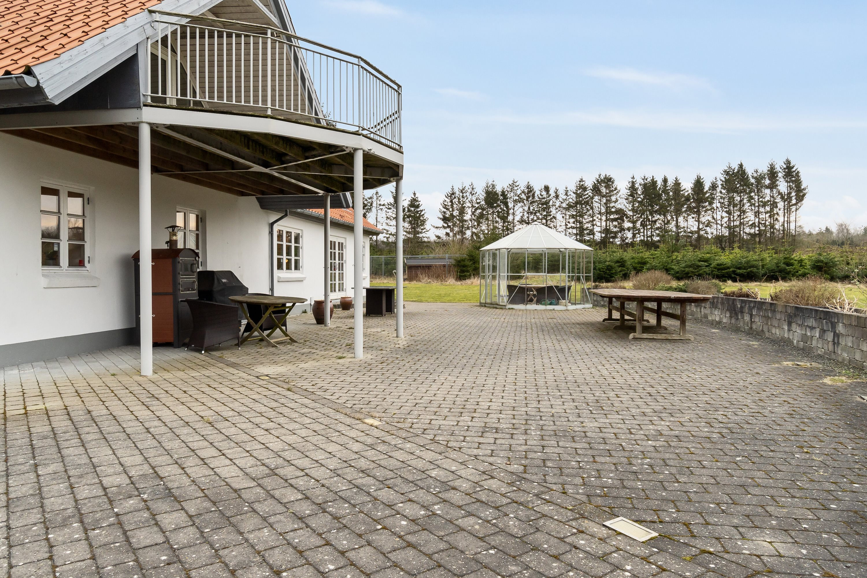 Fremhævet overdækket terrasse billede i fuldskærmstilstand. Billede af Skovhusevej 48, Bælum, 9574 Bælum