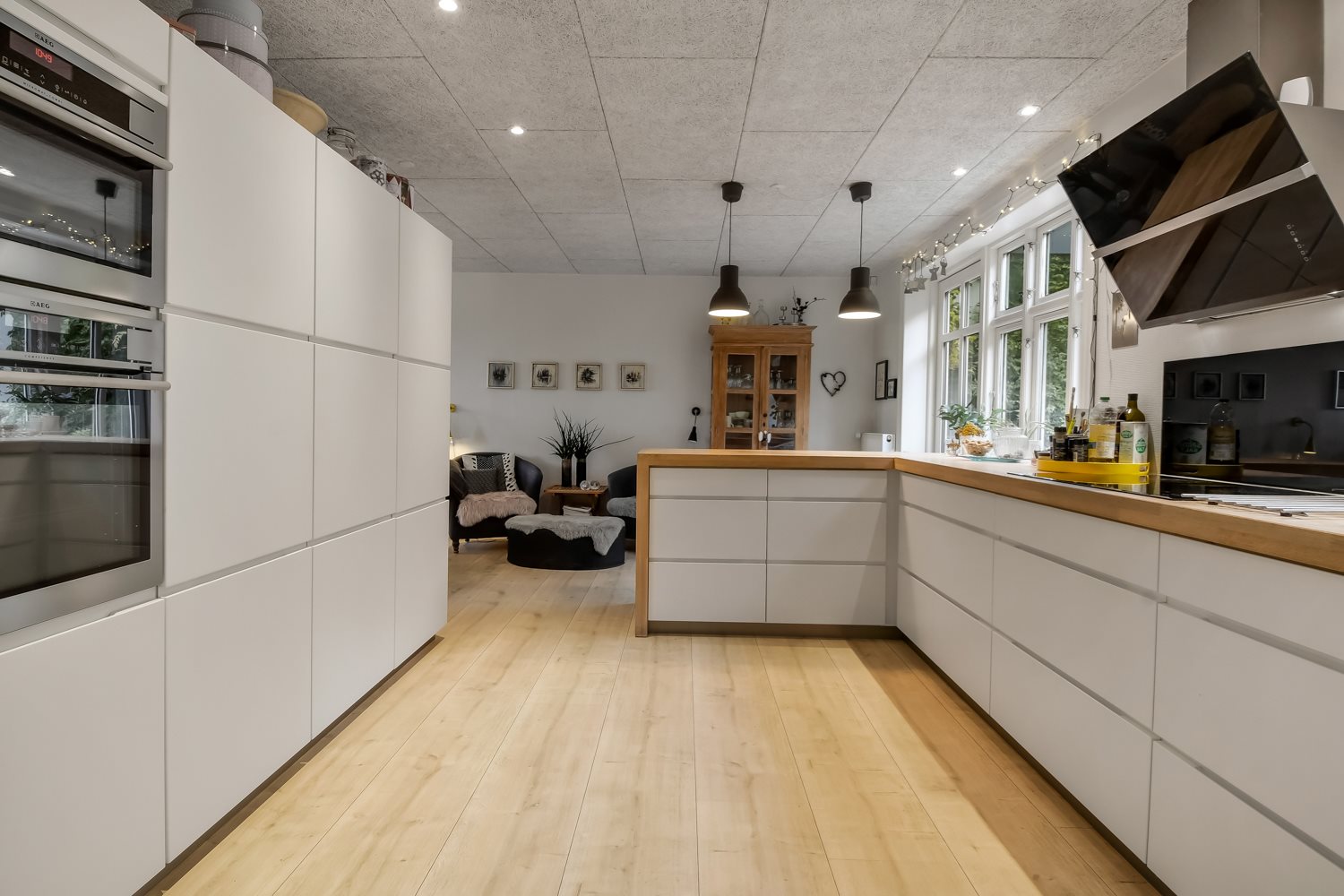 Fremhævet køkken billede i fuldskærmstilstand. Billede af Strandvejen 23, st.. tv., 7600 Struer