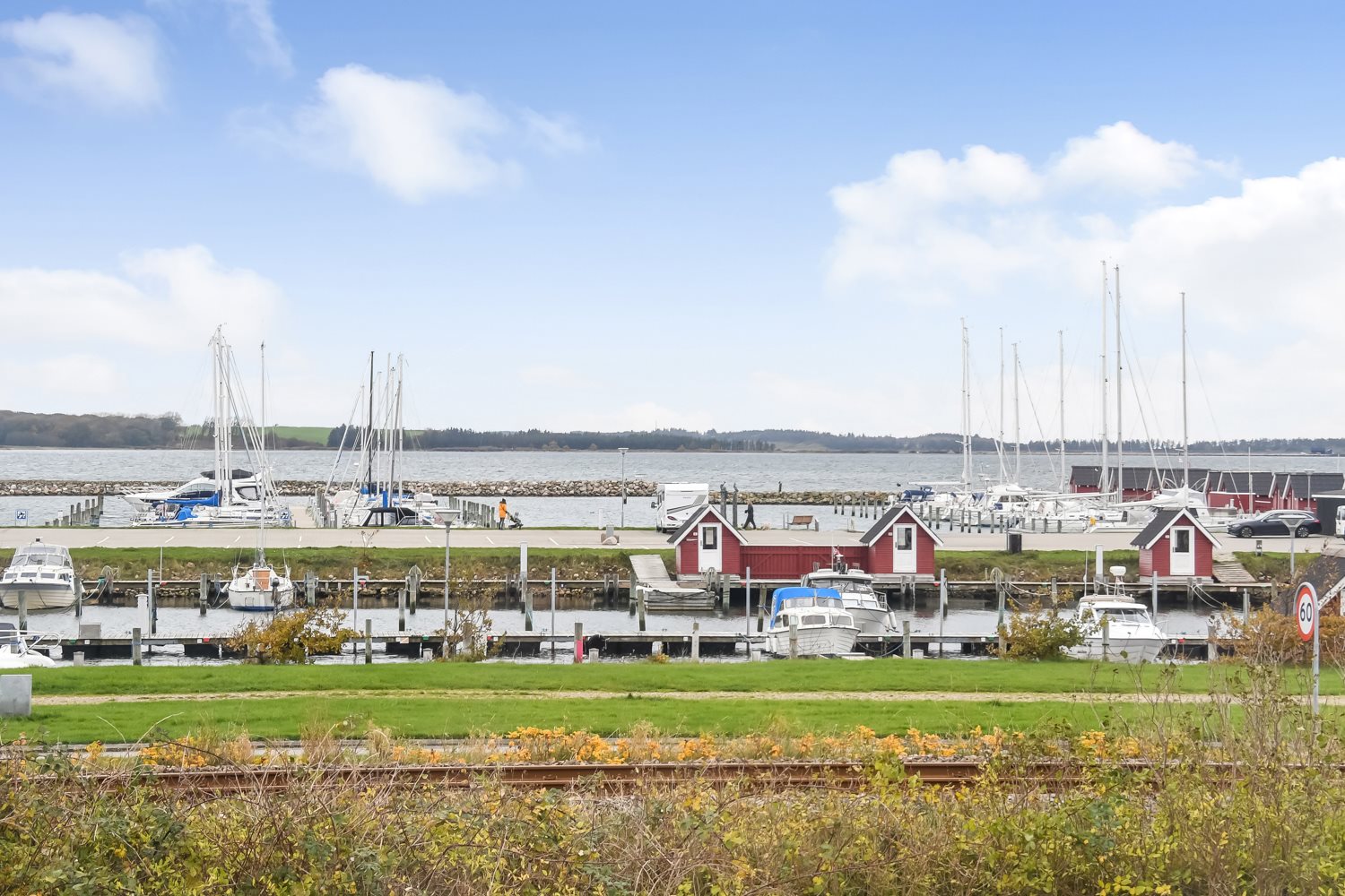 Fremhævet område billede i fuldskærmstilstand. Billede af Strandvejen 23, st.. tv., 7600 Struer