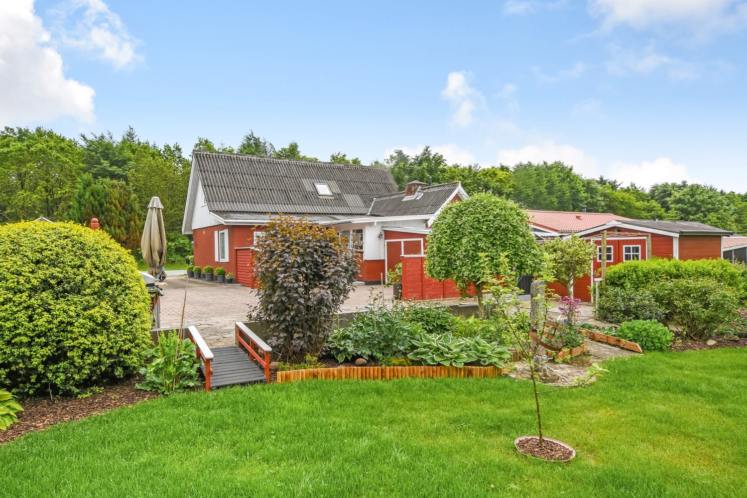 Miniaturebillede 1: ejendommen. Billede af Holstebrovej 252, Sjørup, 8800 Viborg